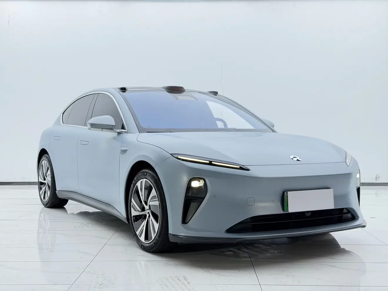 NIO ET5