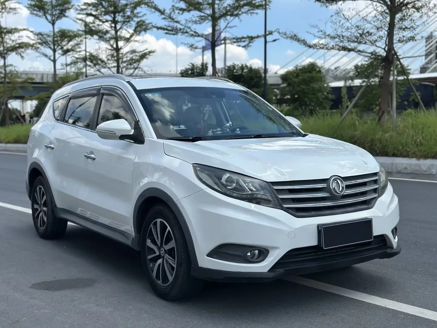 Dongfeng Fengon 580