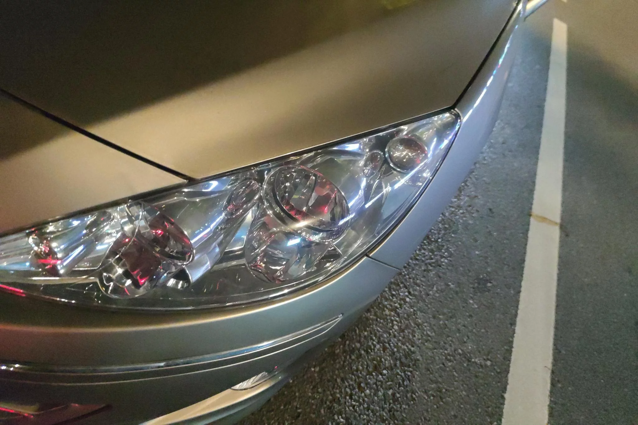 Peugeot 408  из Китая