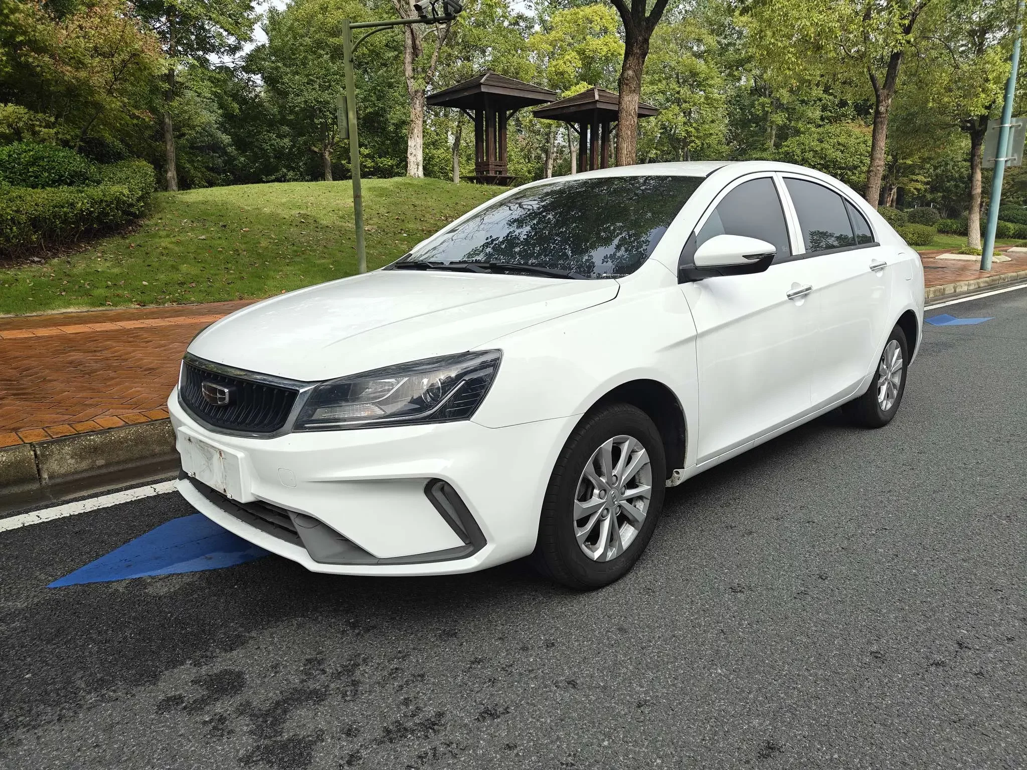 Geely emgrand