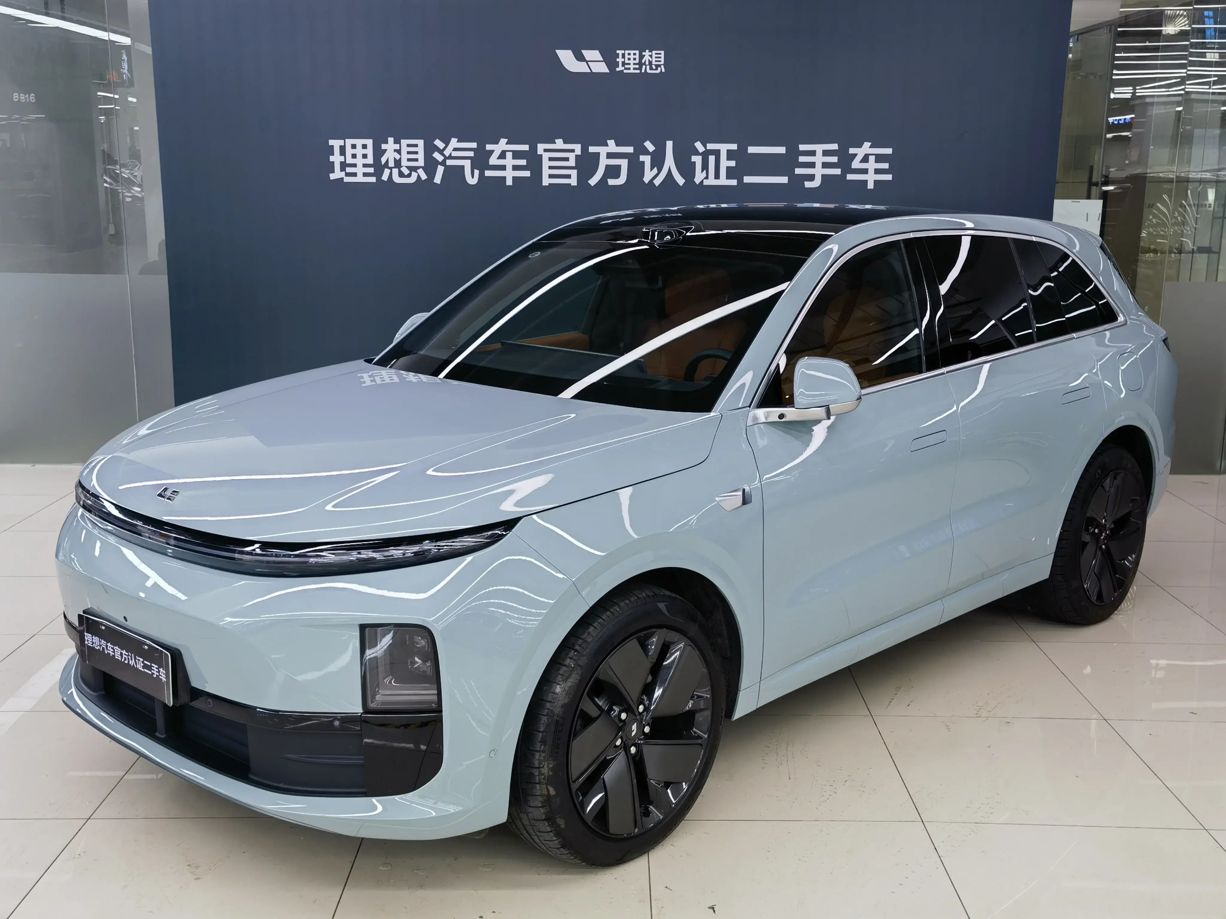 Lixiang L6