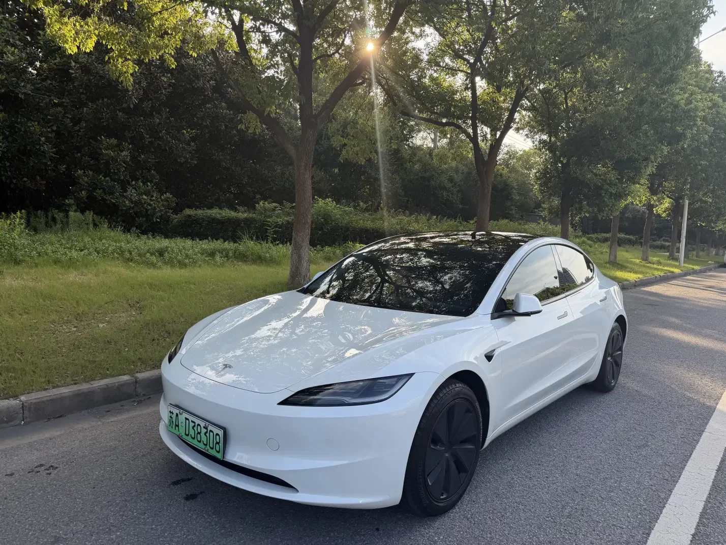Tesla Model 3  из Китая