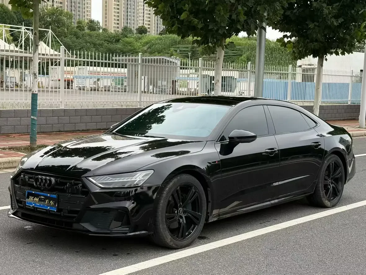Audi A7L  из Китая