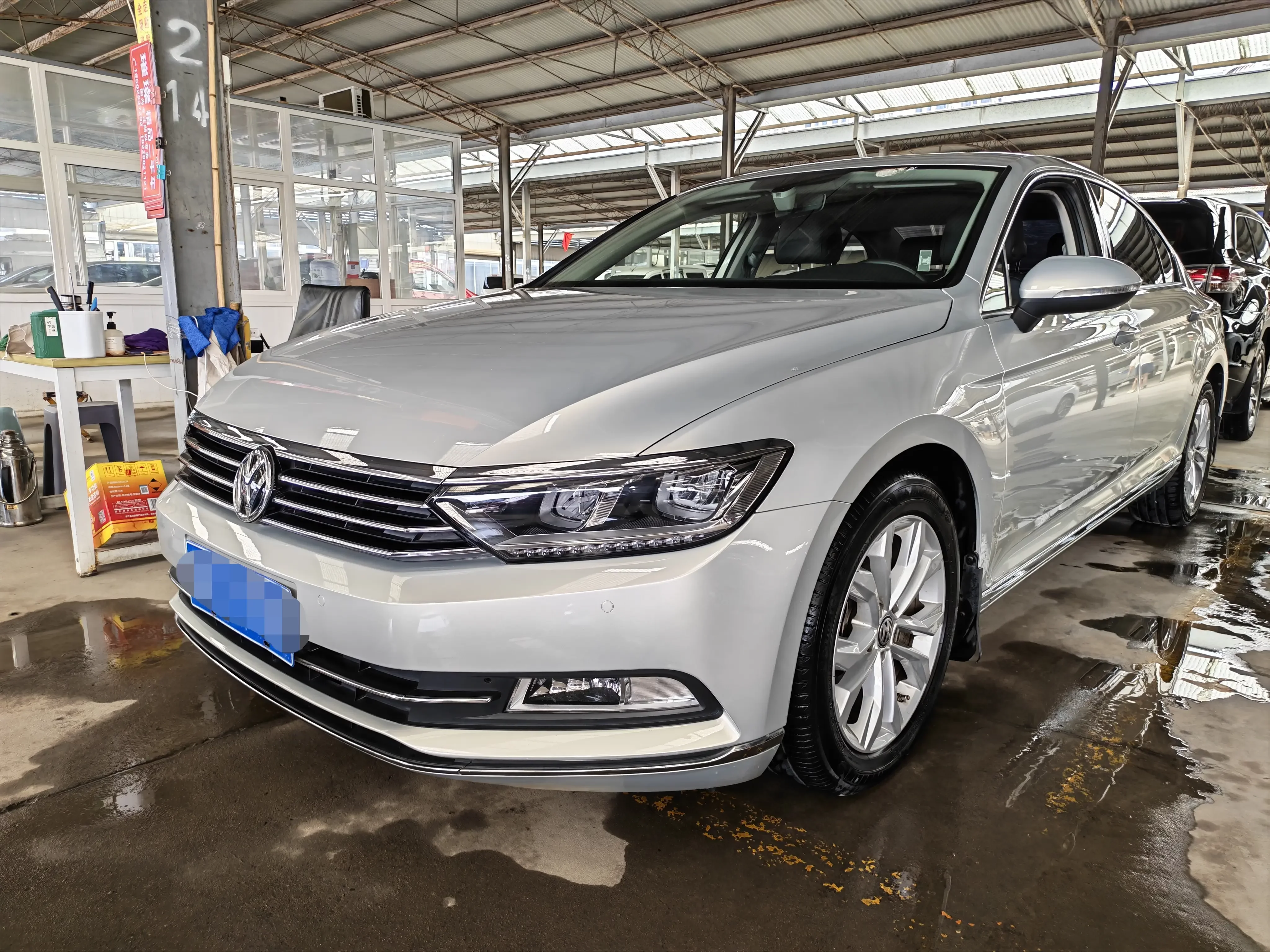 Volkswagen Magotan