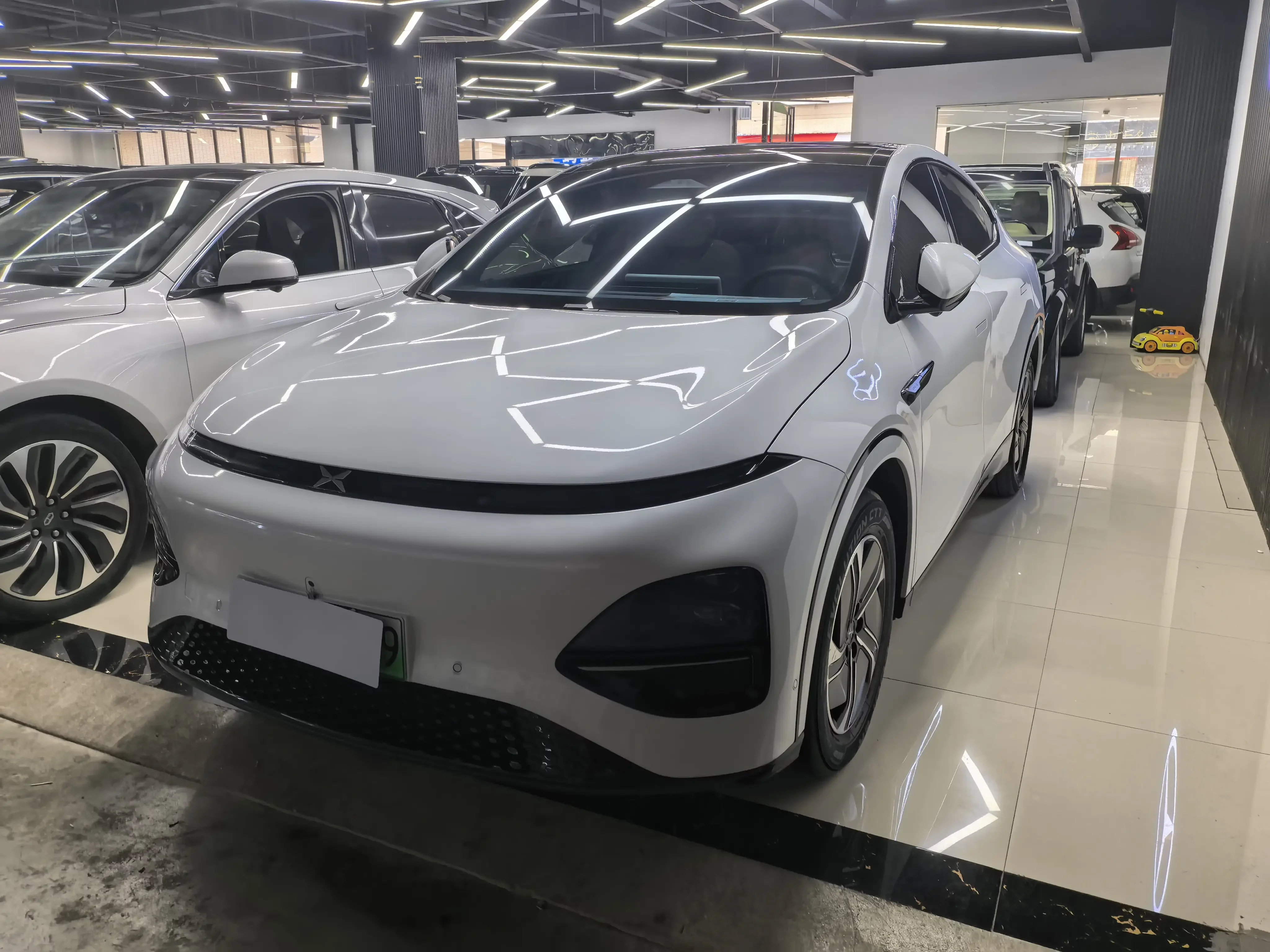 Xpeng G6