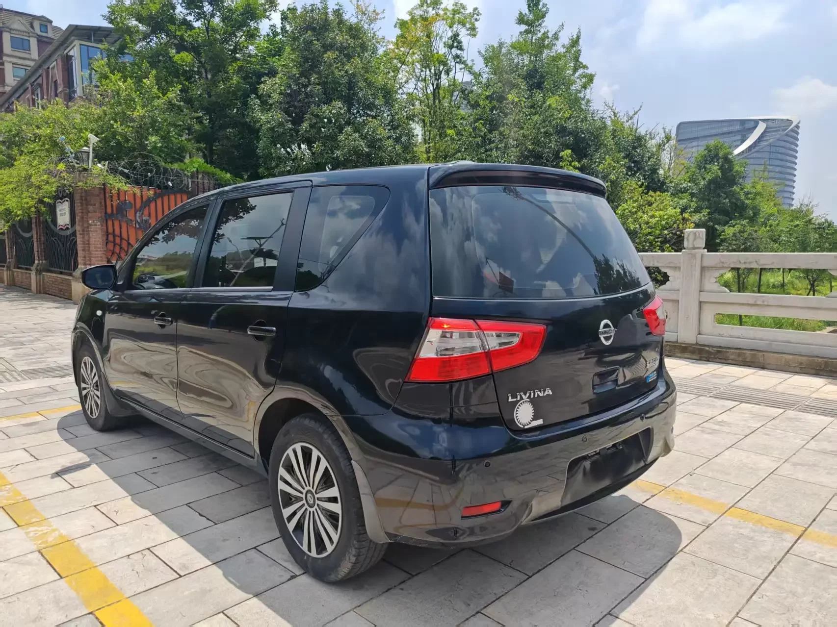 Nissan Li Wei