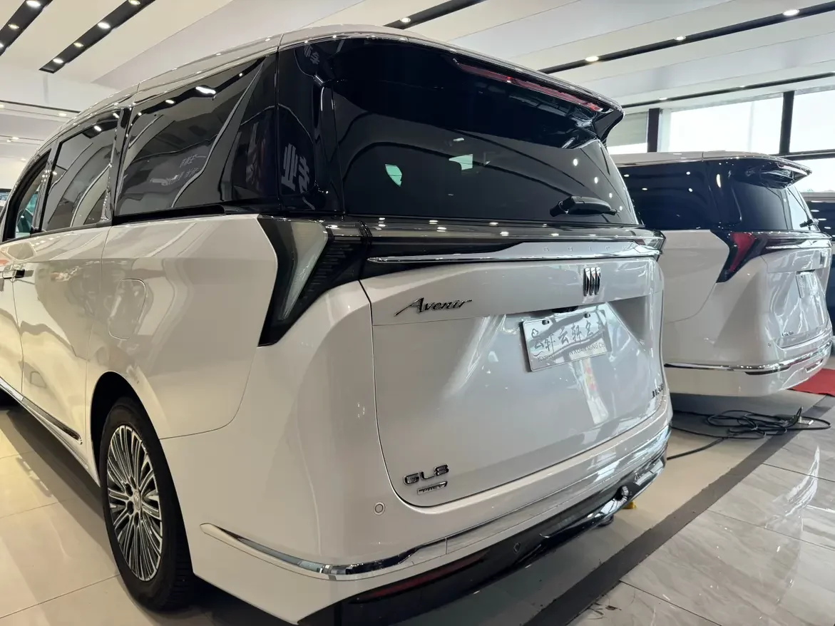 Buick GL8 PHEV