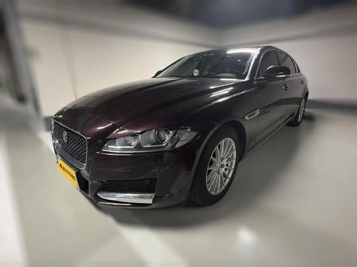 Jaguar XFL