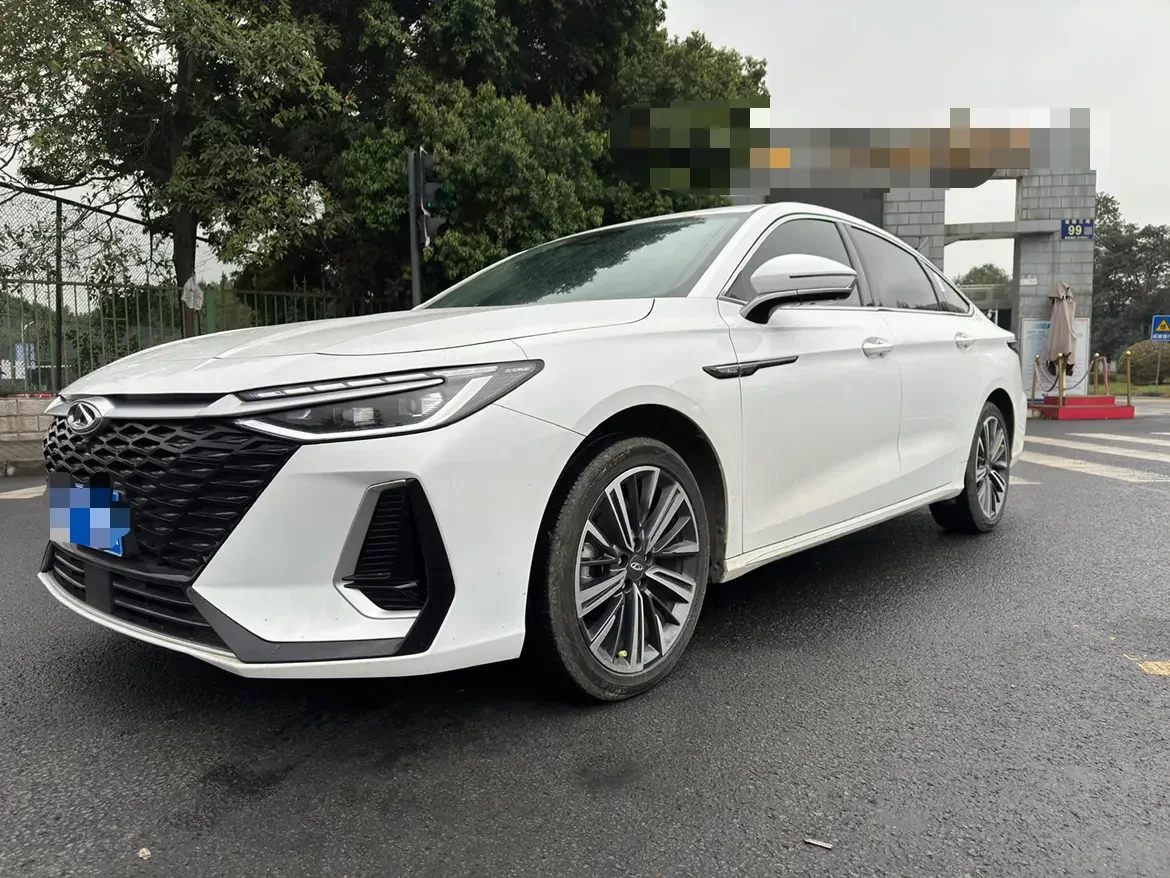 Chery Arrizo 8