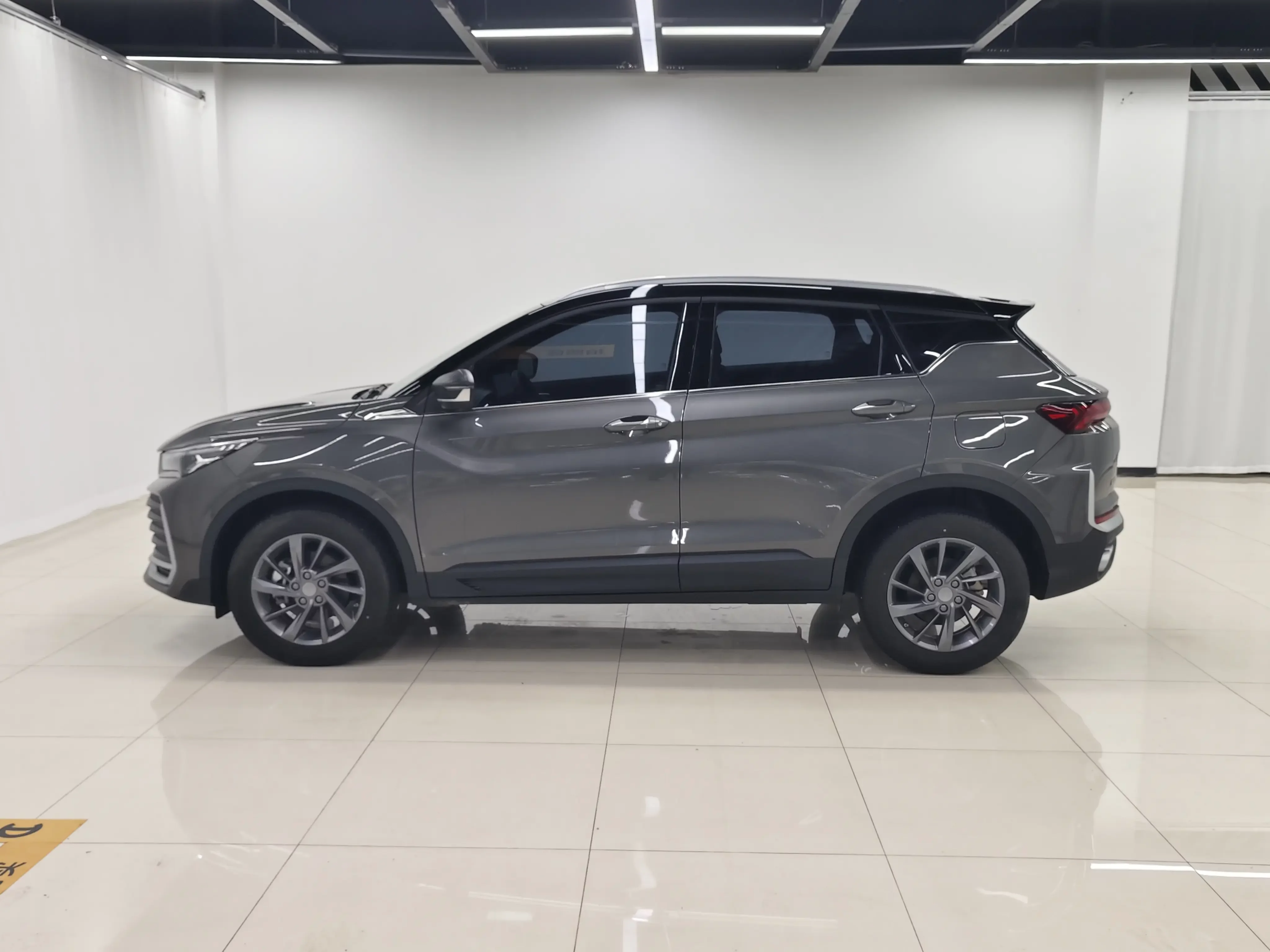 Geely Coolray SX11