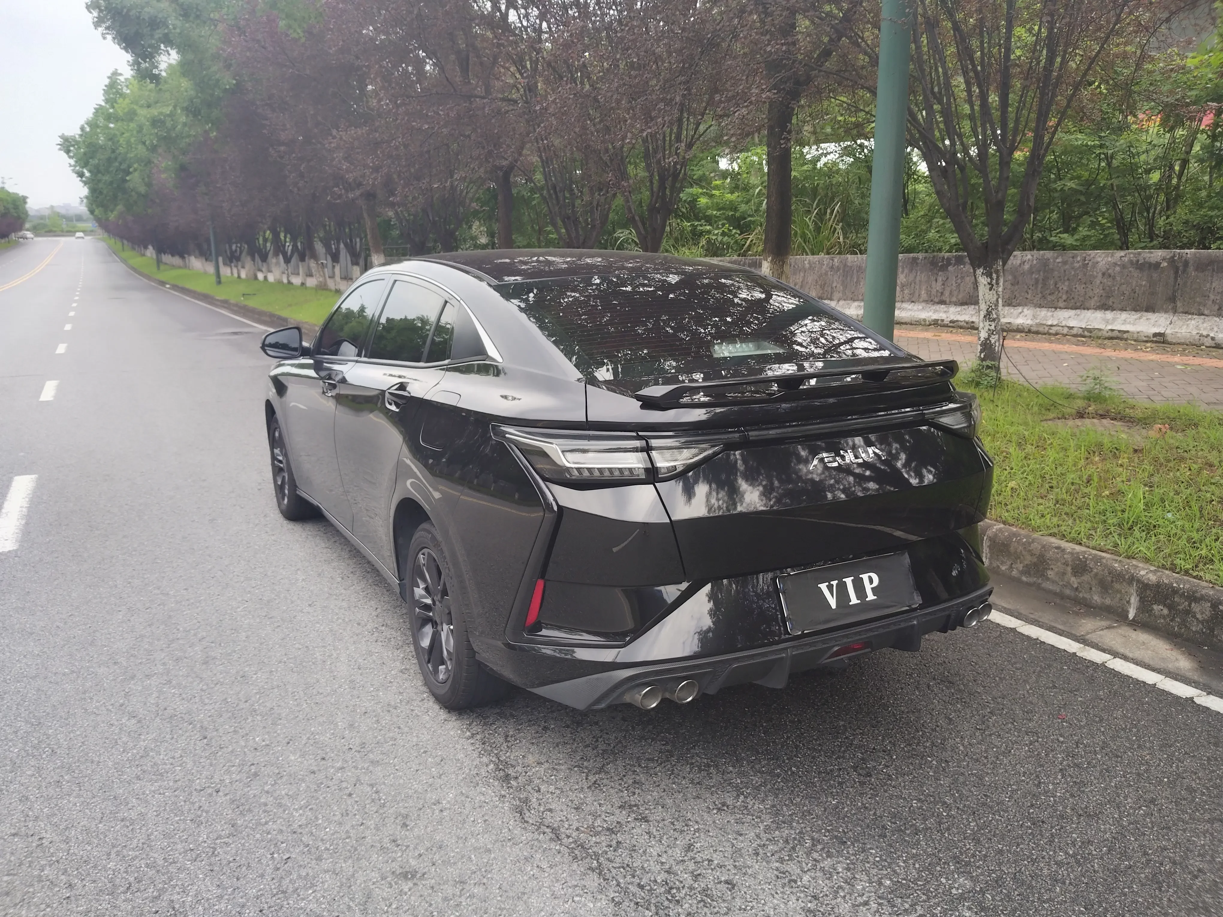Dongfeng Yixuan