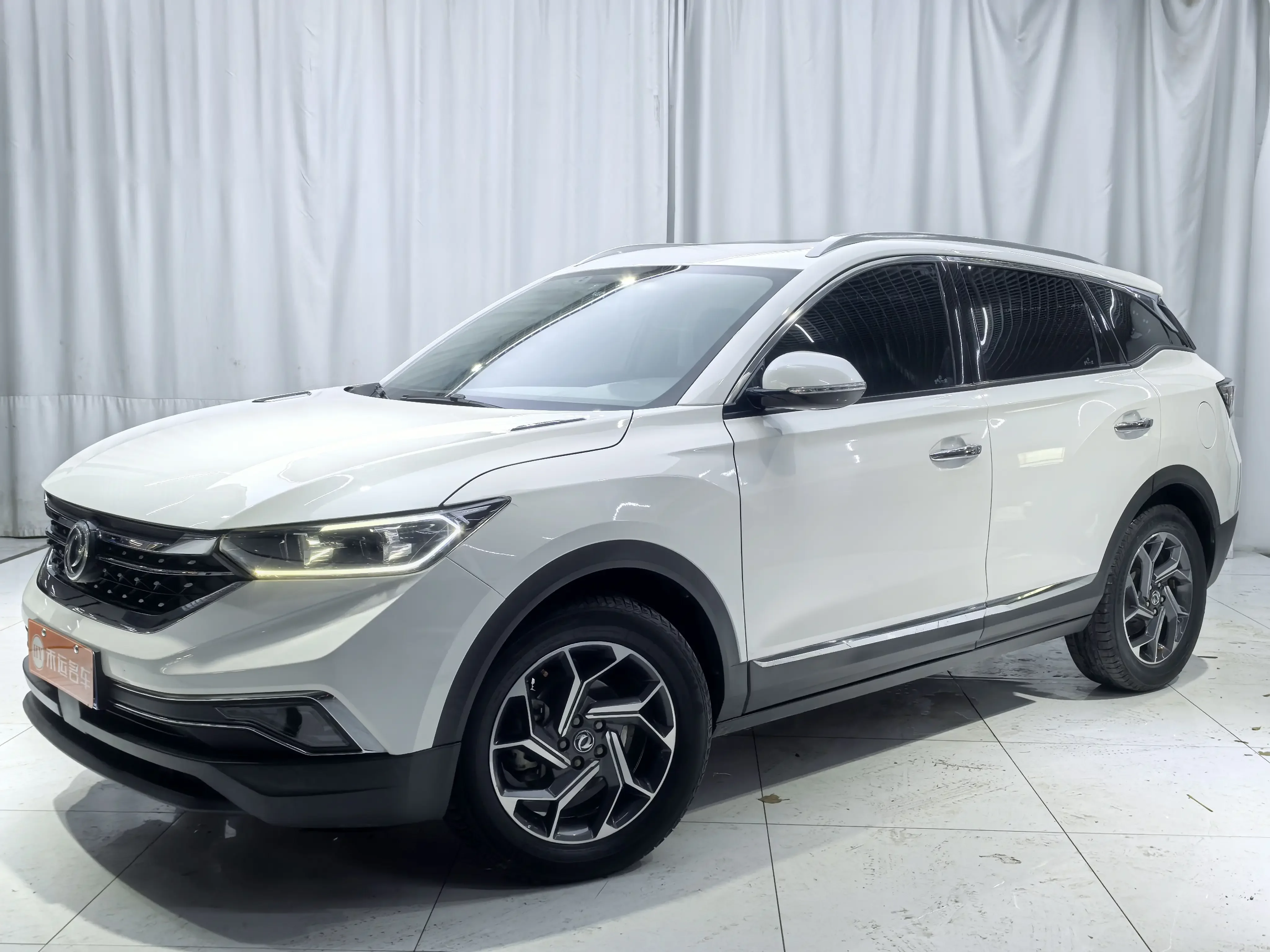 Dongfeng Fengshen AX7