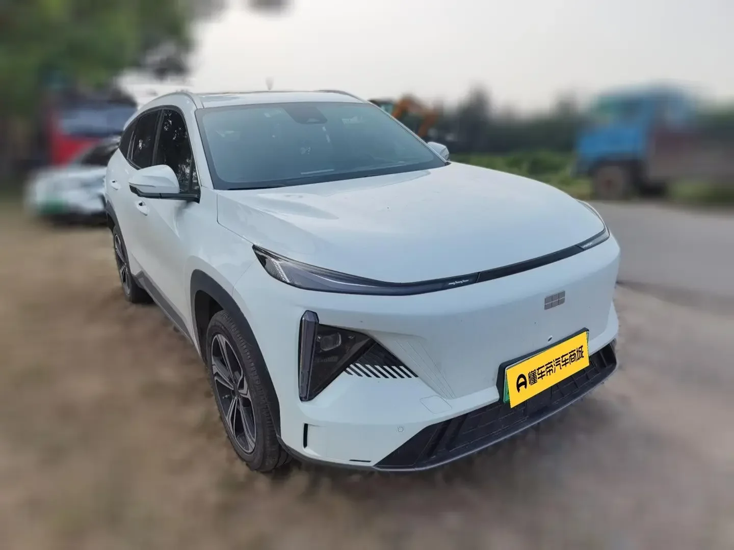 Geely Galaxy L7