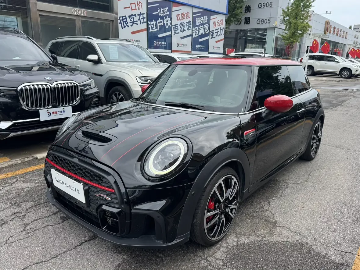 MINI JCW