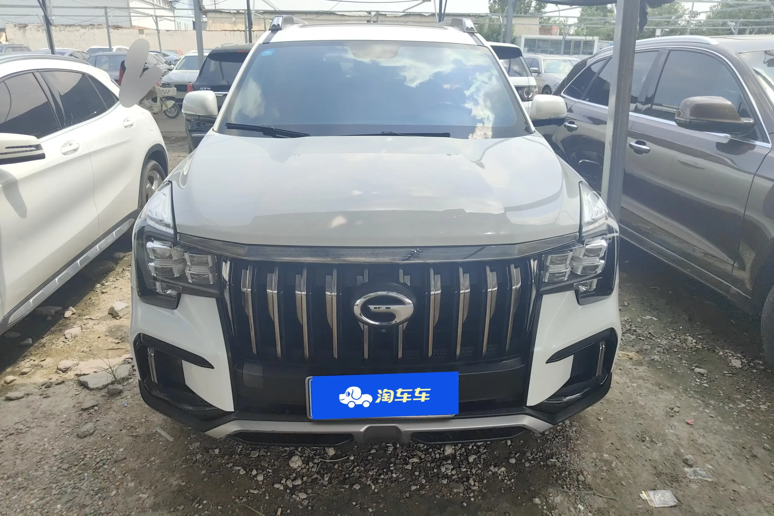 GAC Trumpchi GS8