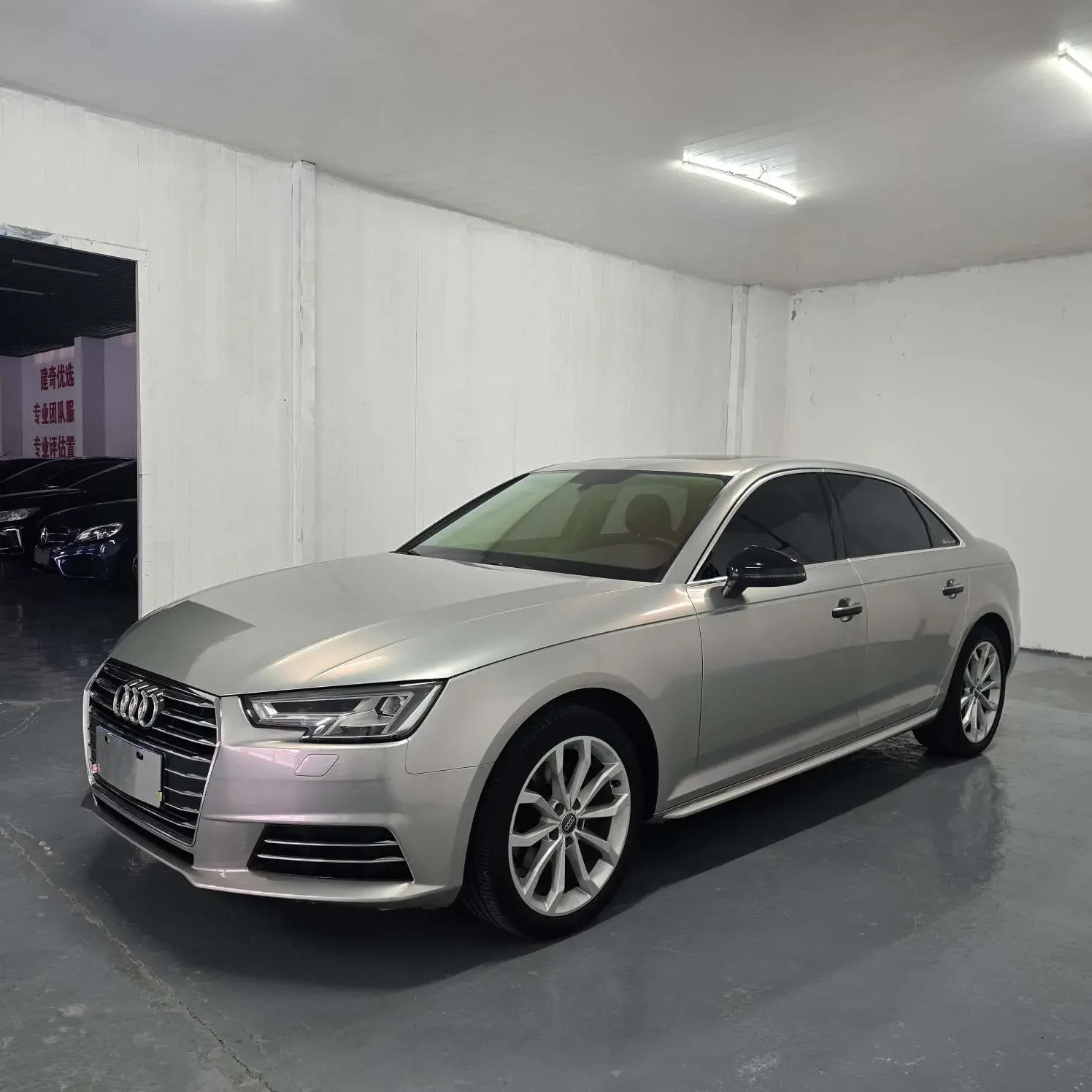 Audi A4L