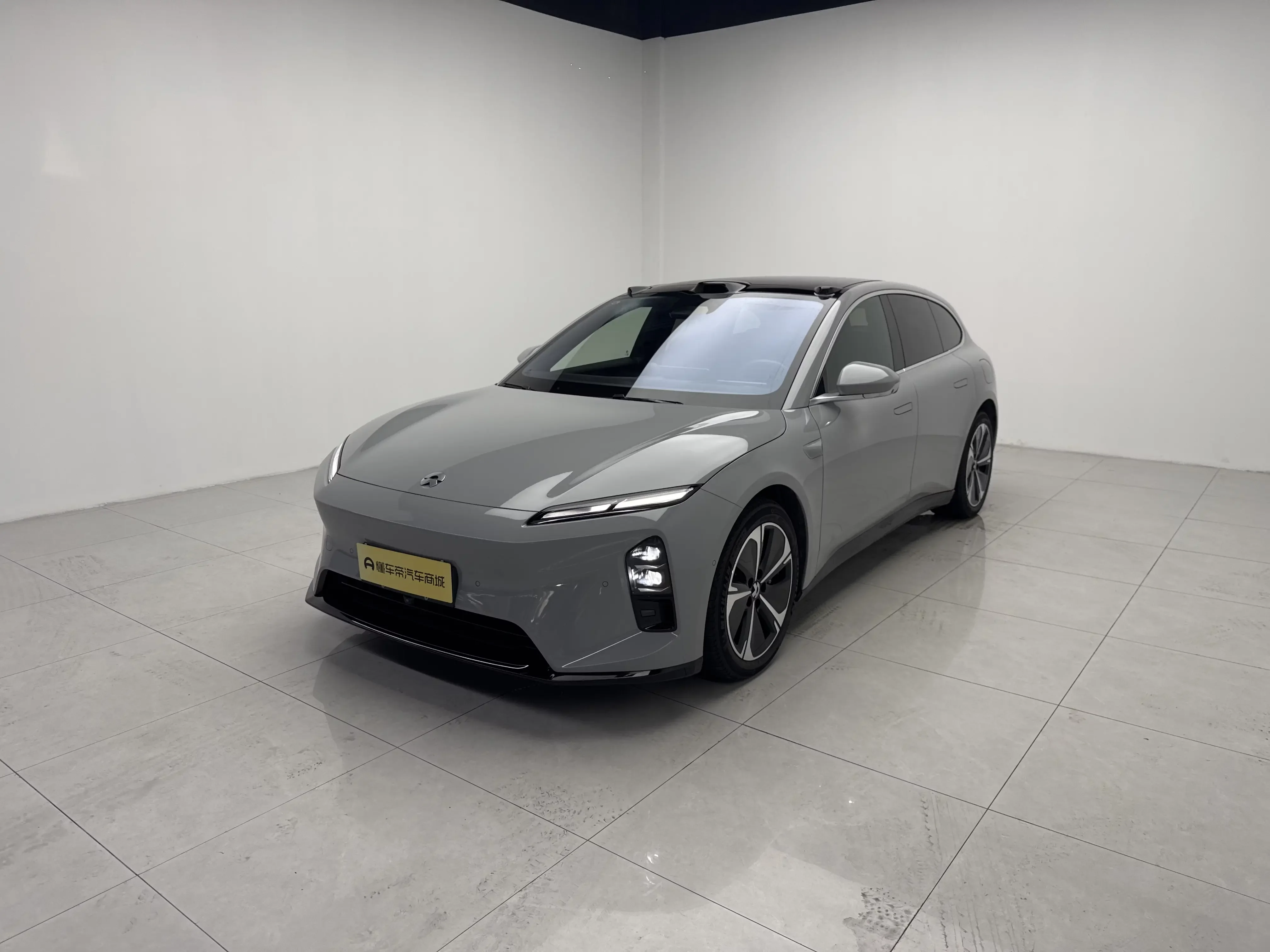 NIO ET5T