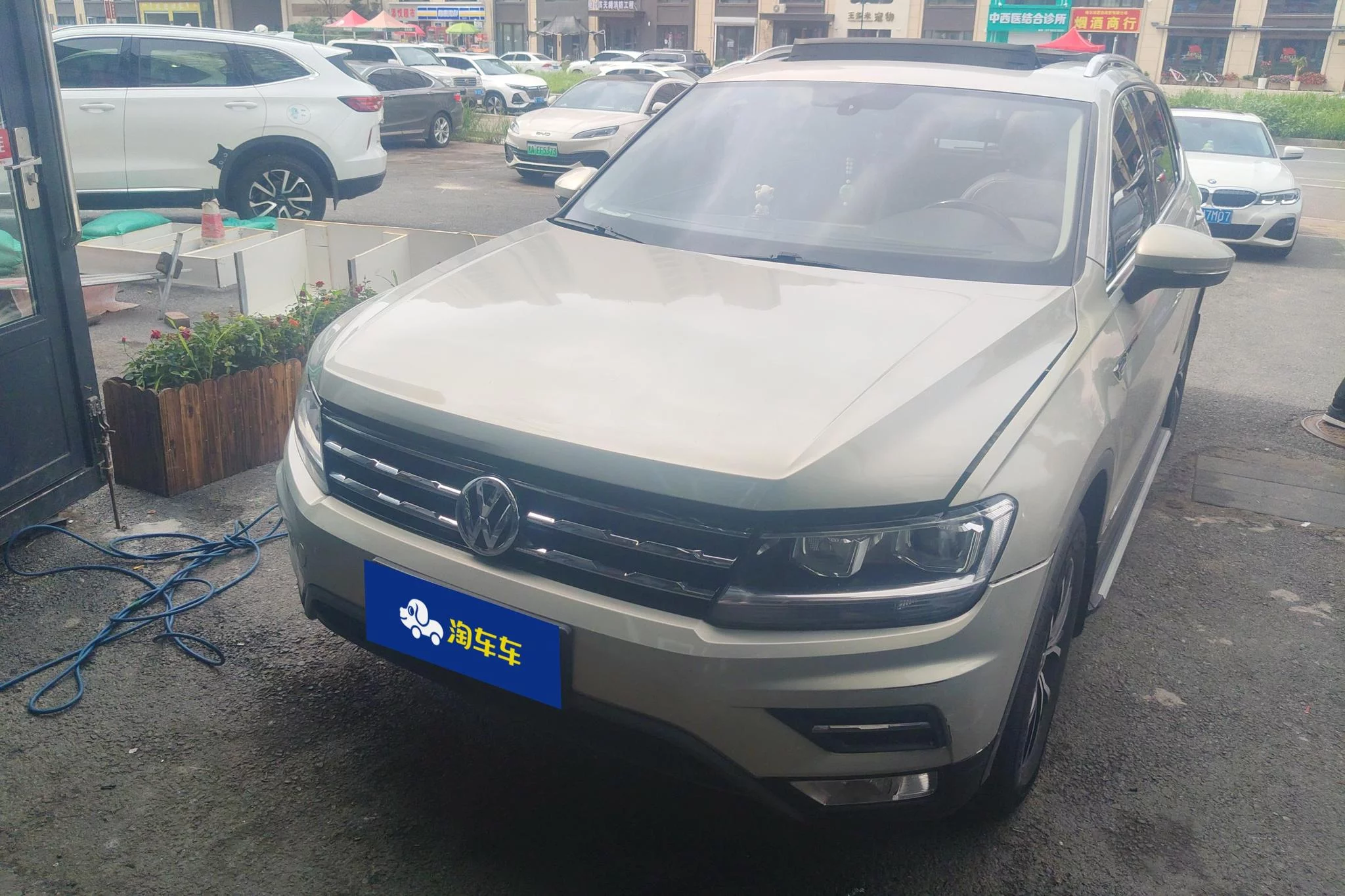 Volkswagen Tiguan L