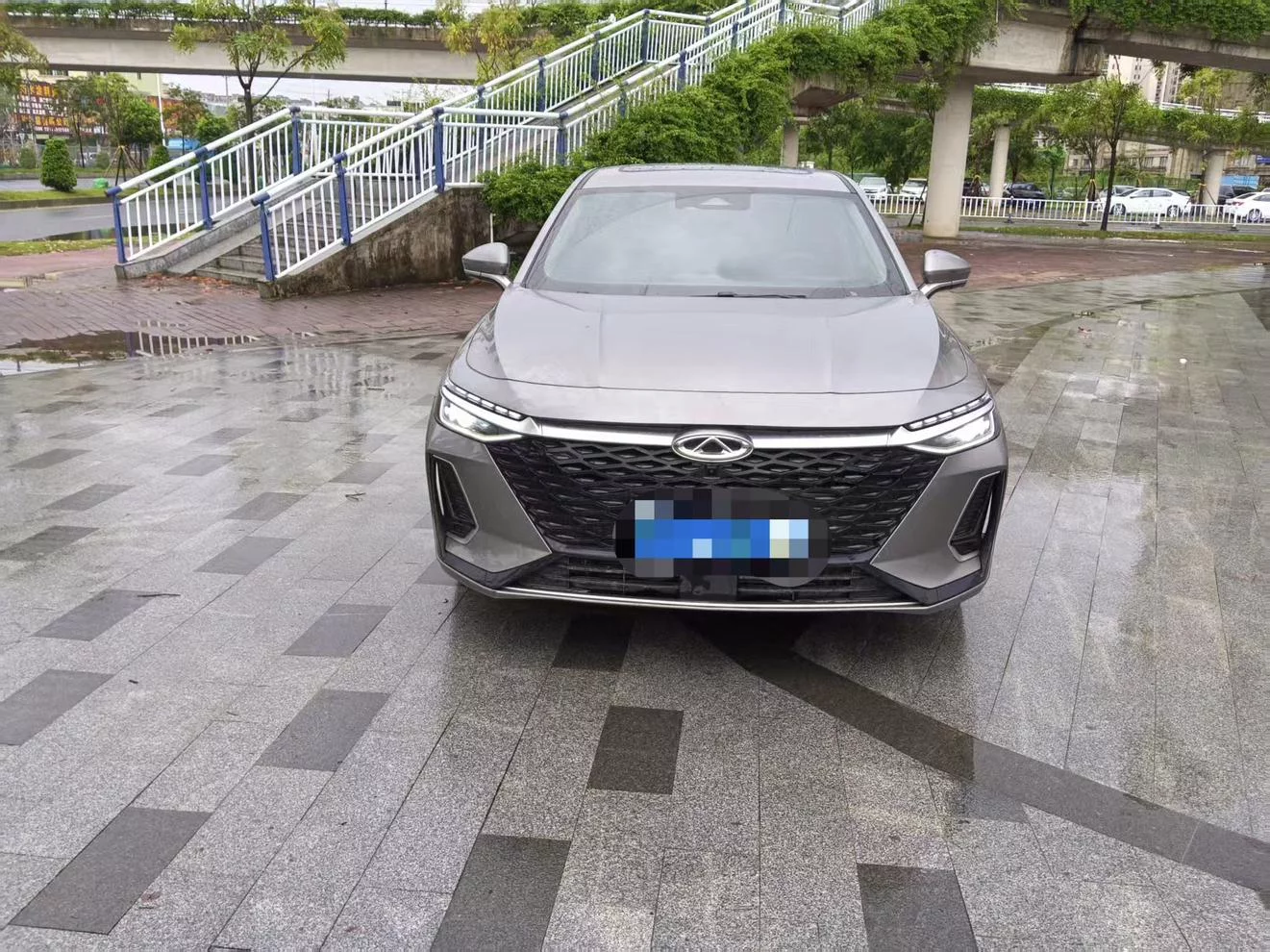 Chery Arrizo 8