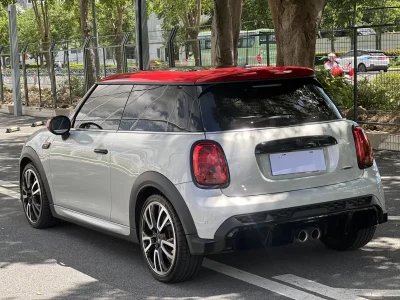 MINI JCW