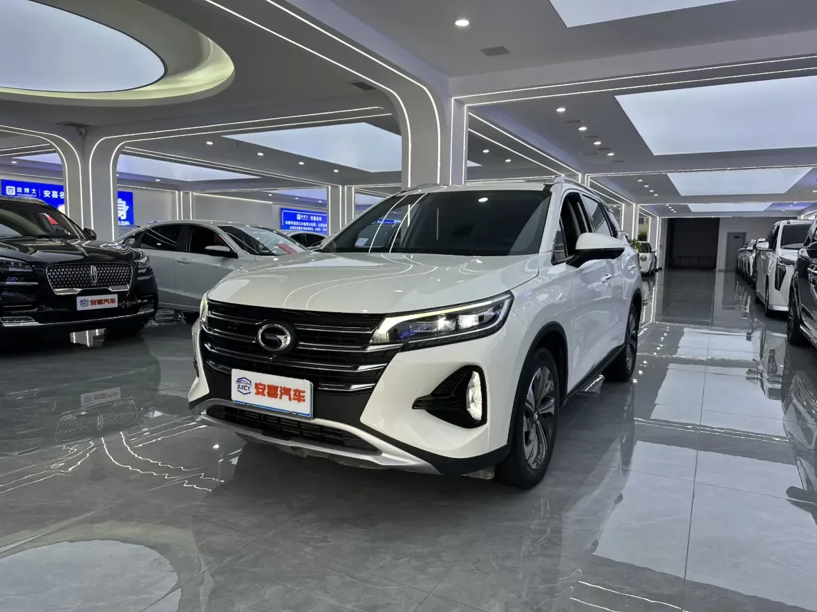 GAC Trumpchi GS4