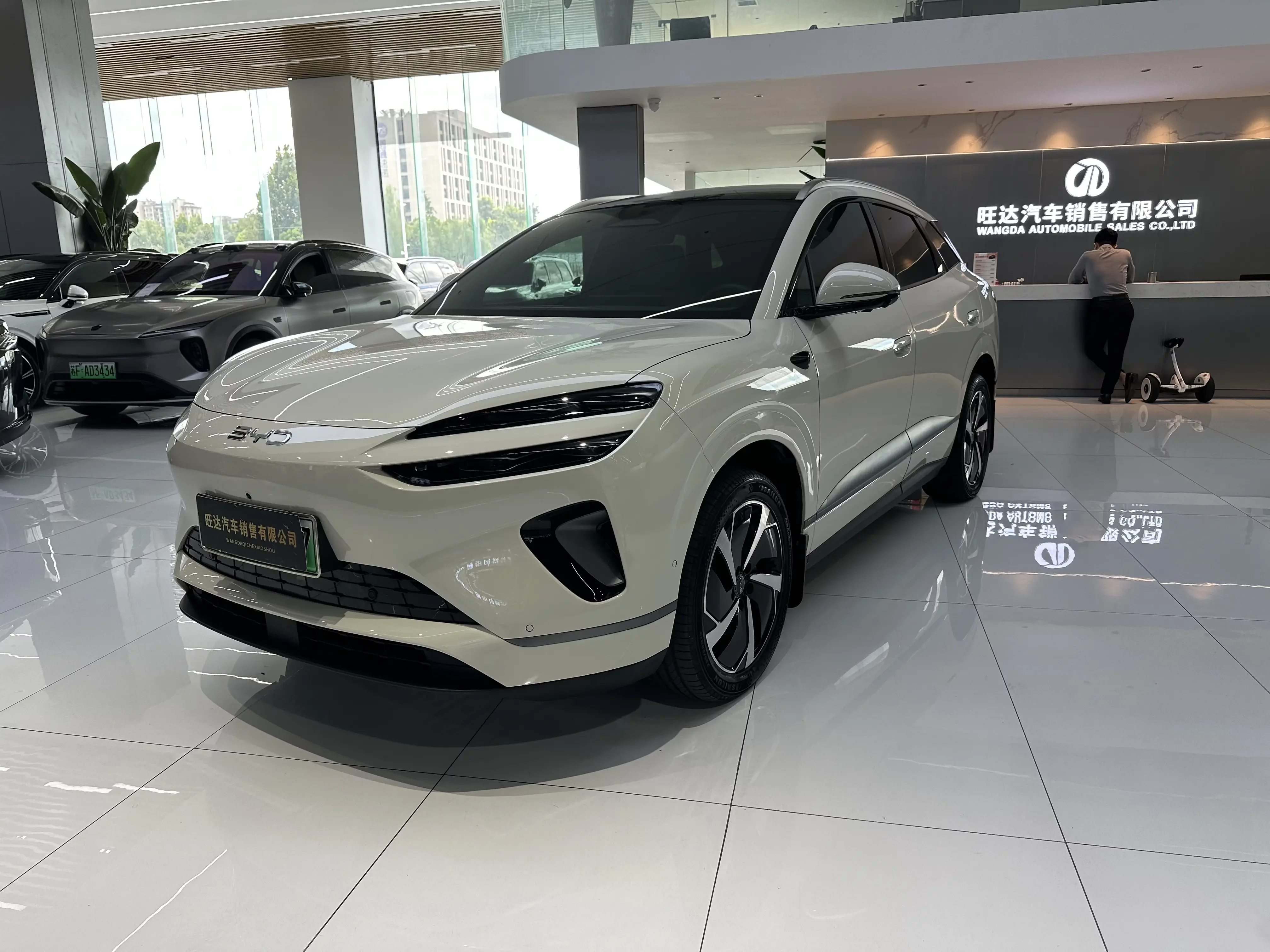 BYD Sea Lion 06EV