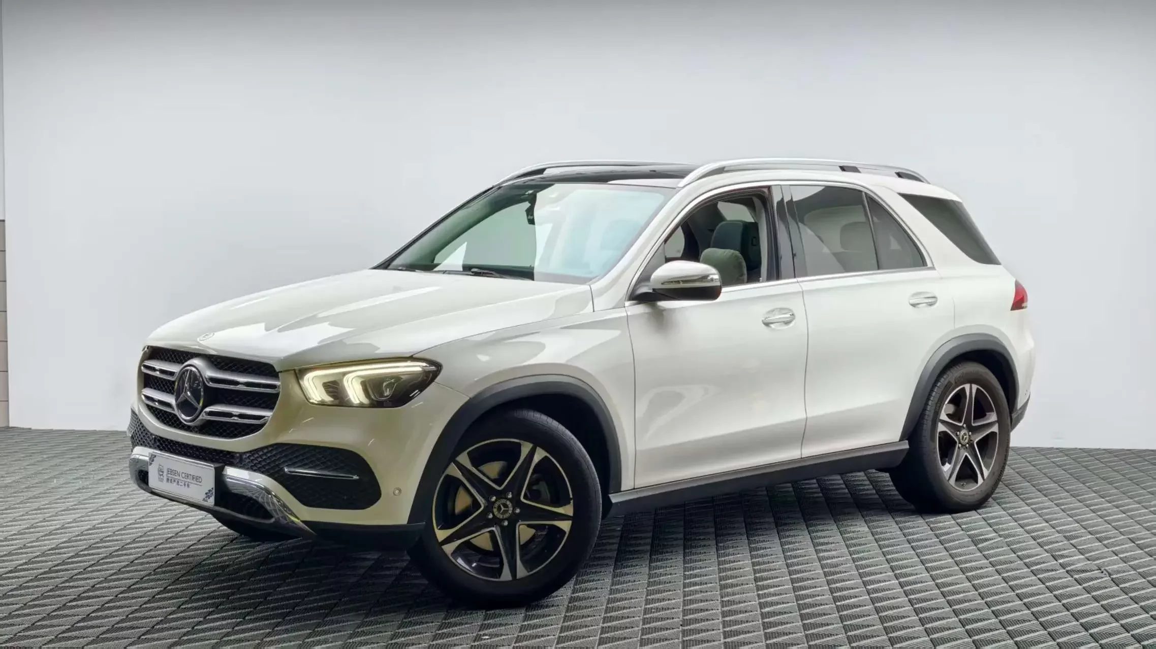 Mercedes-Benz GLE (Imported)