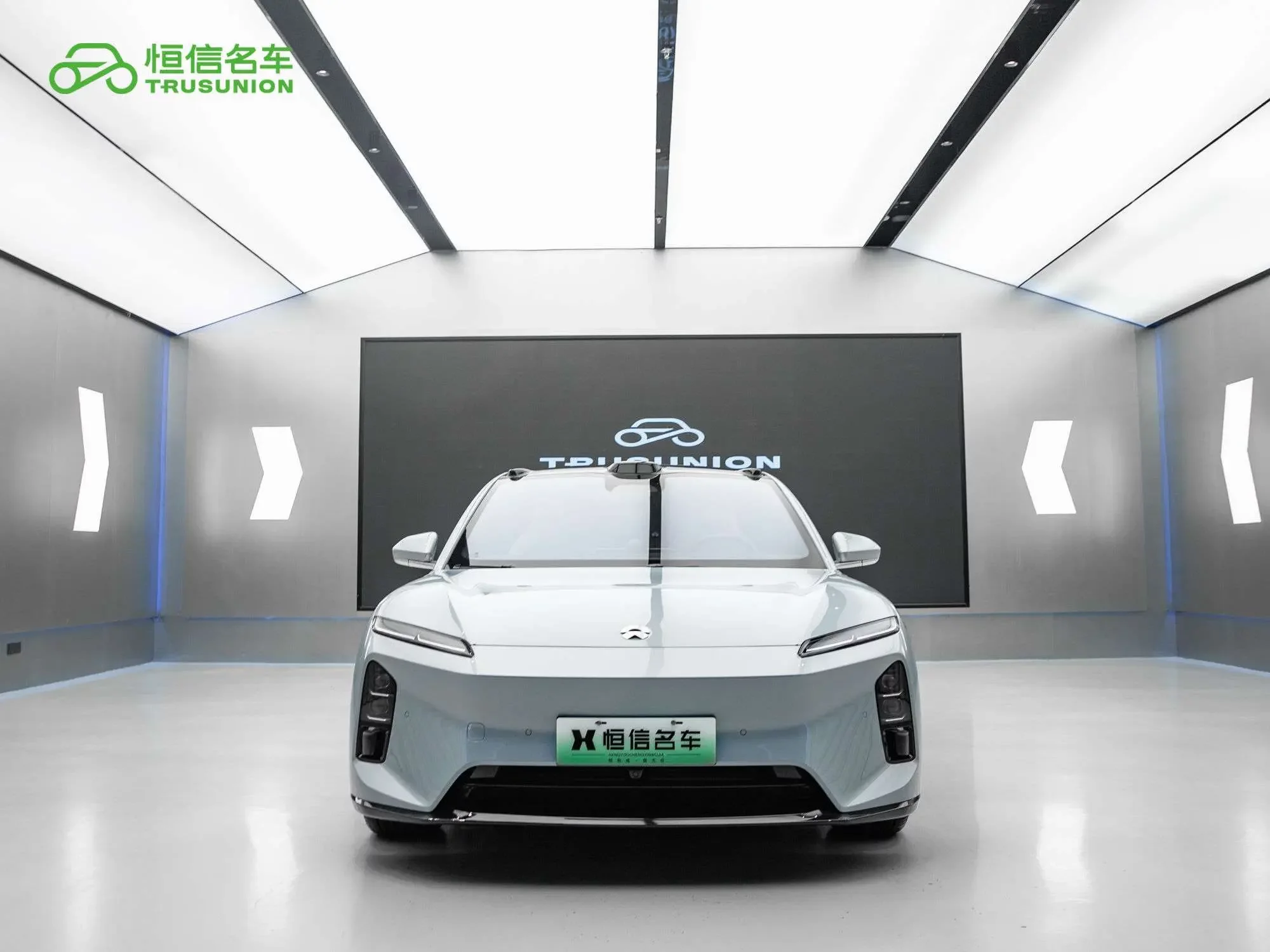NIO ET5T