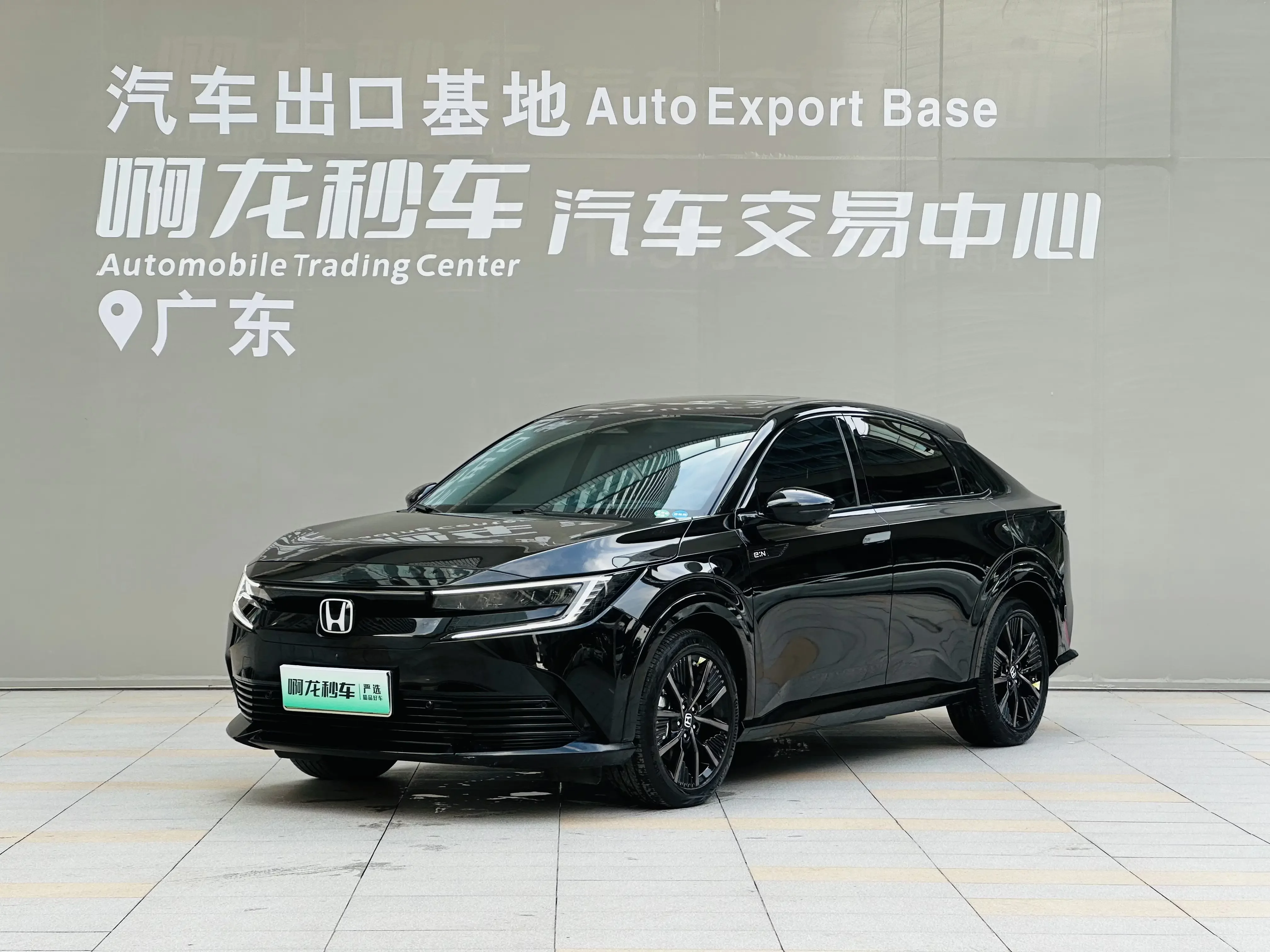 Honda e:NP2 Ji Pai 2  из Китая