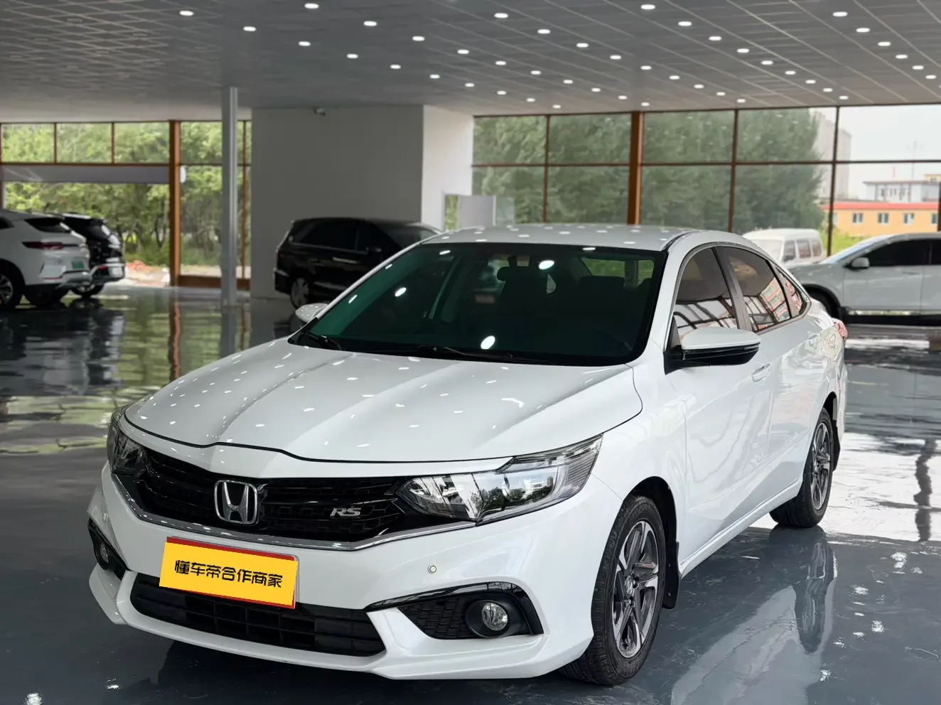 Honda enjoy domain  из Китая
