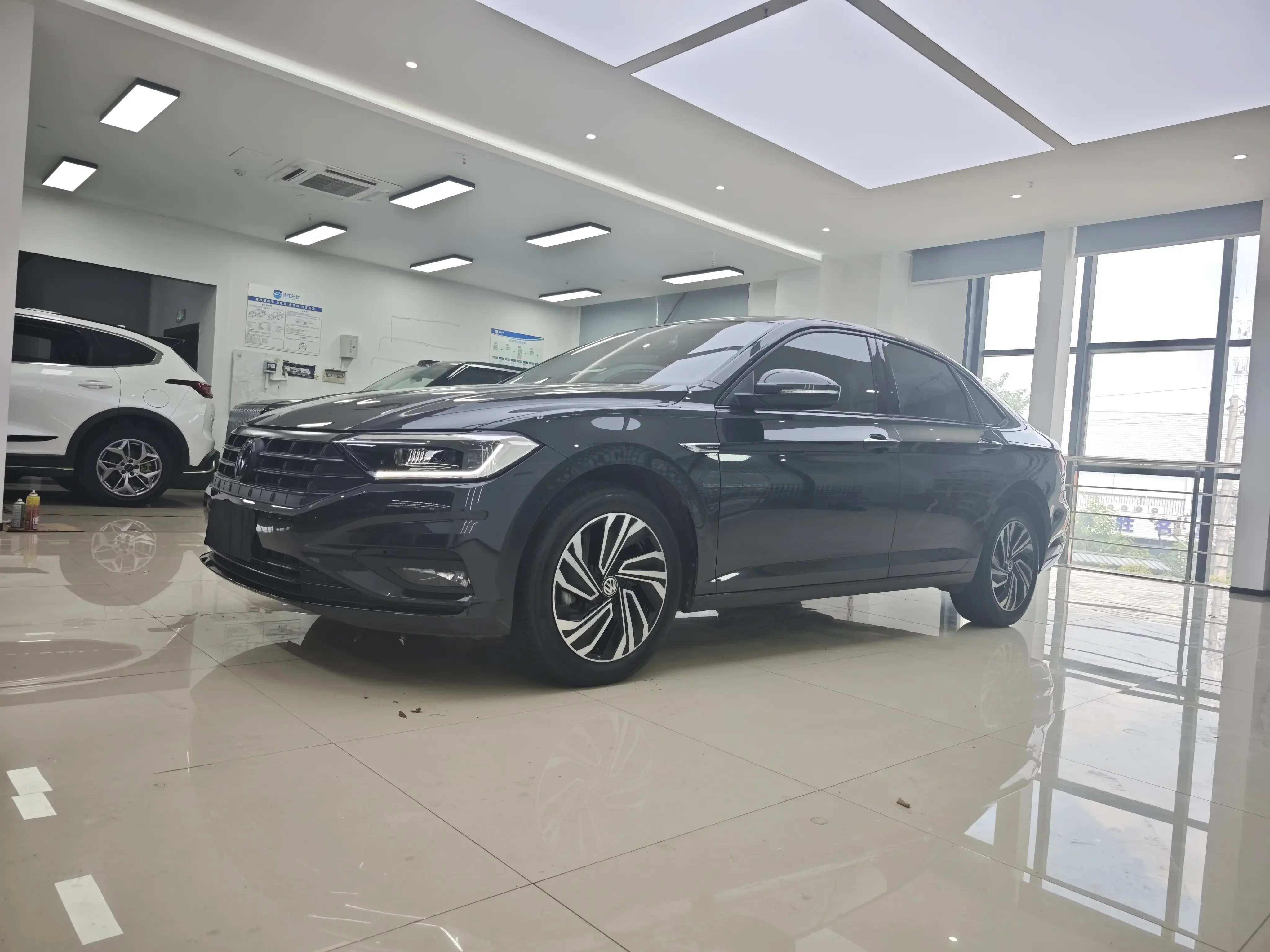Volkswagen Sagitar