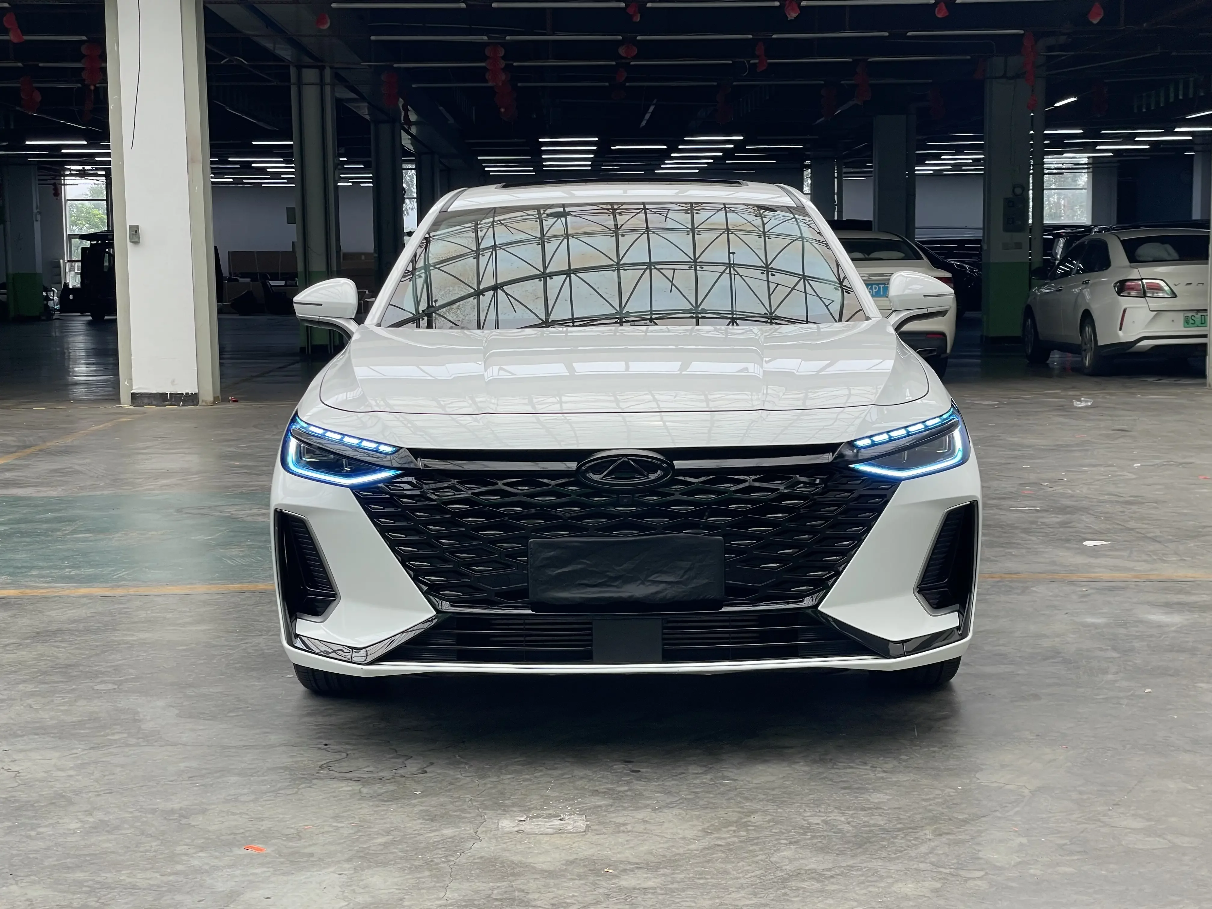 Chery Arrizo 8