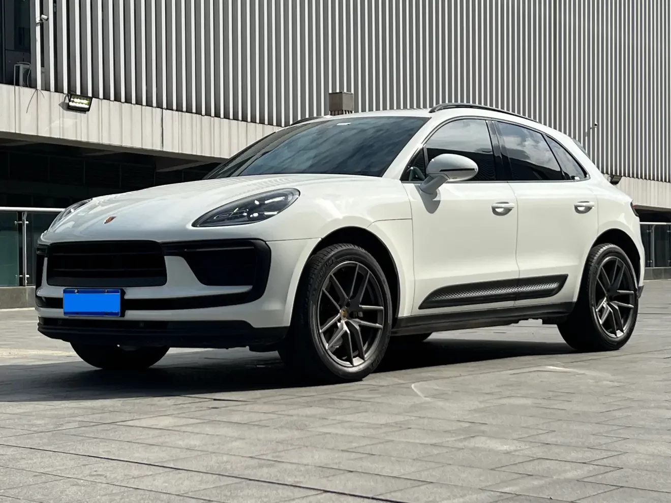 Porsche Macan  из Китая