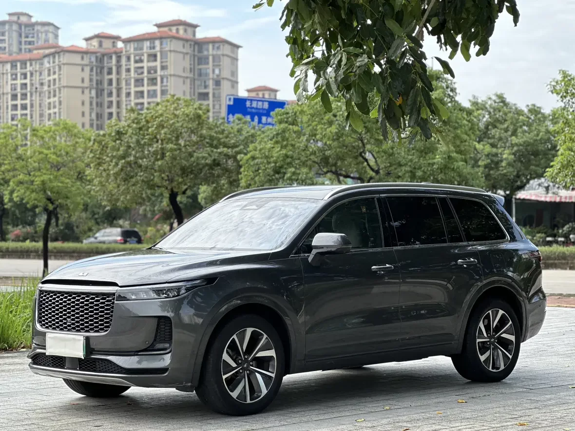 Lixiang ONE