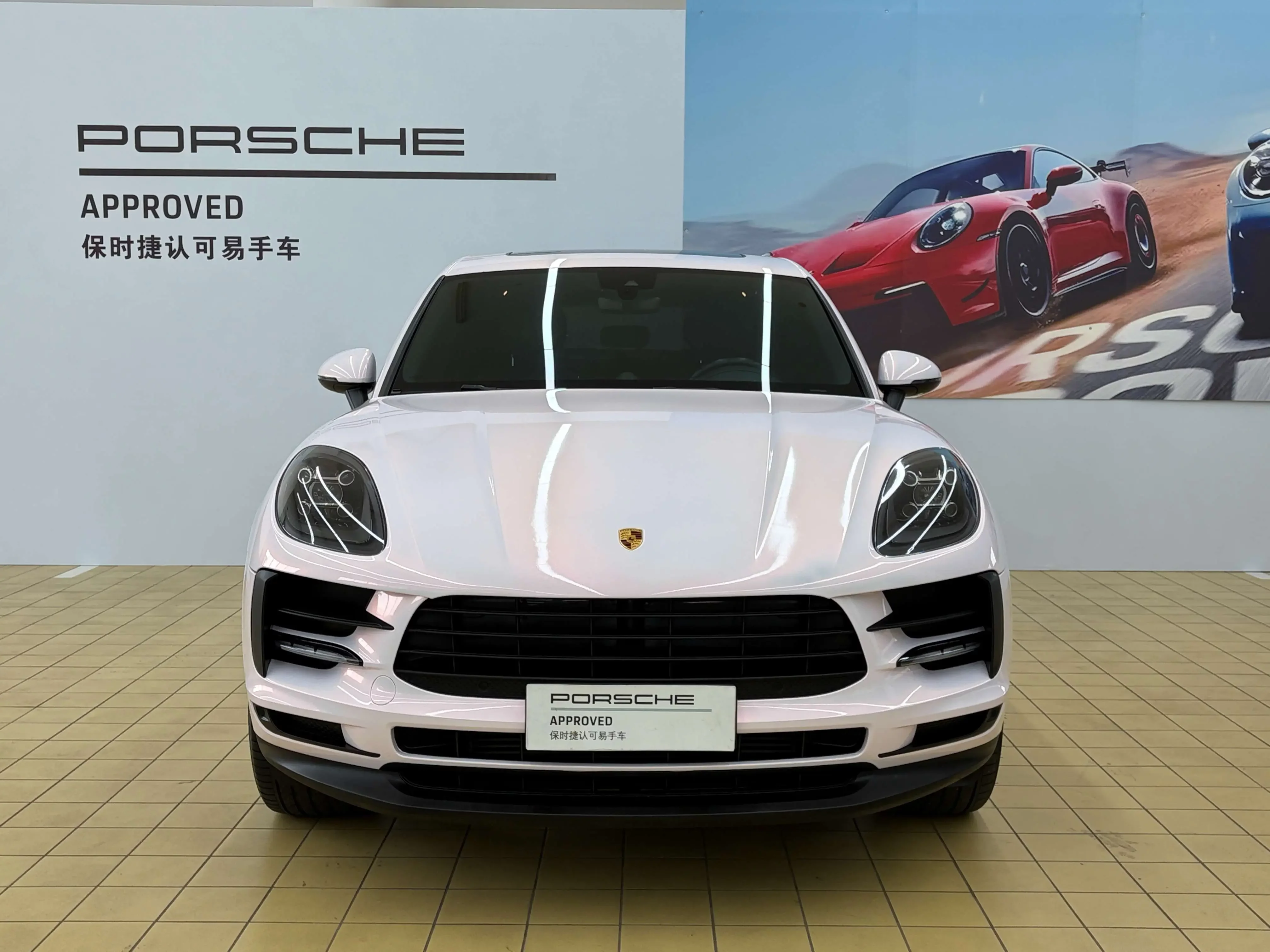 Porsche Macan  из Китая