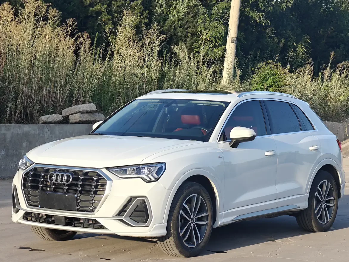 Audi Q3  из Китая