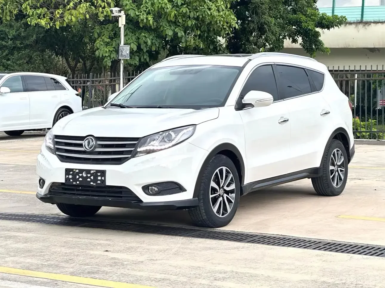 Dongfeng Fengon 580
