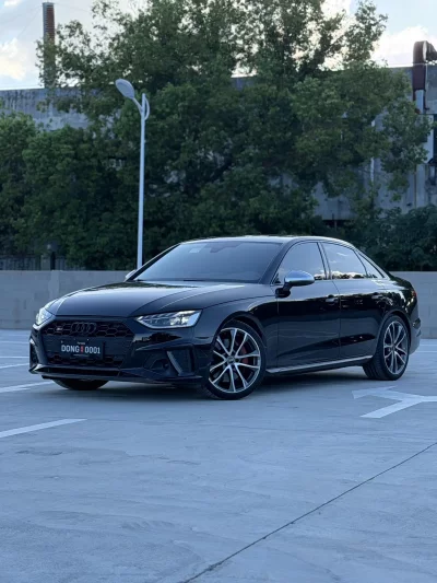 Audi S4