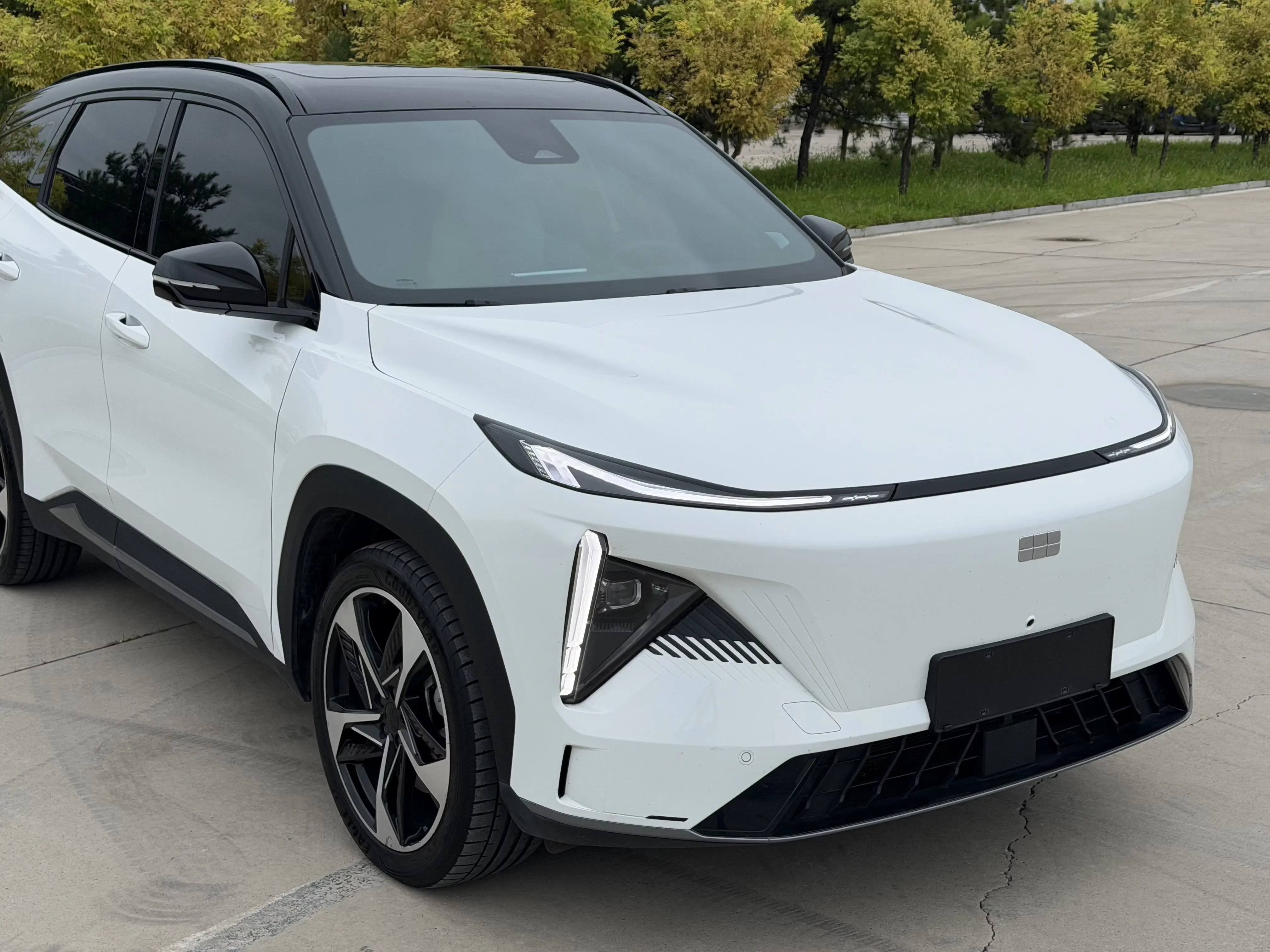 Geely Galaxy L7