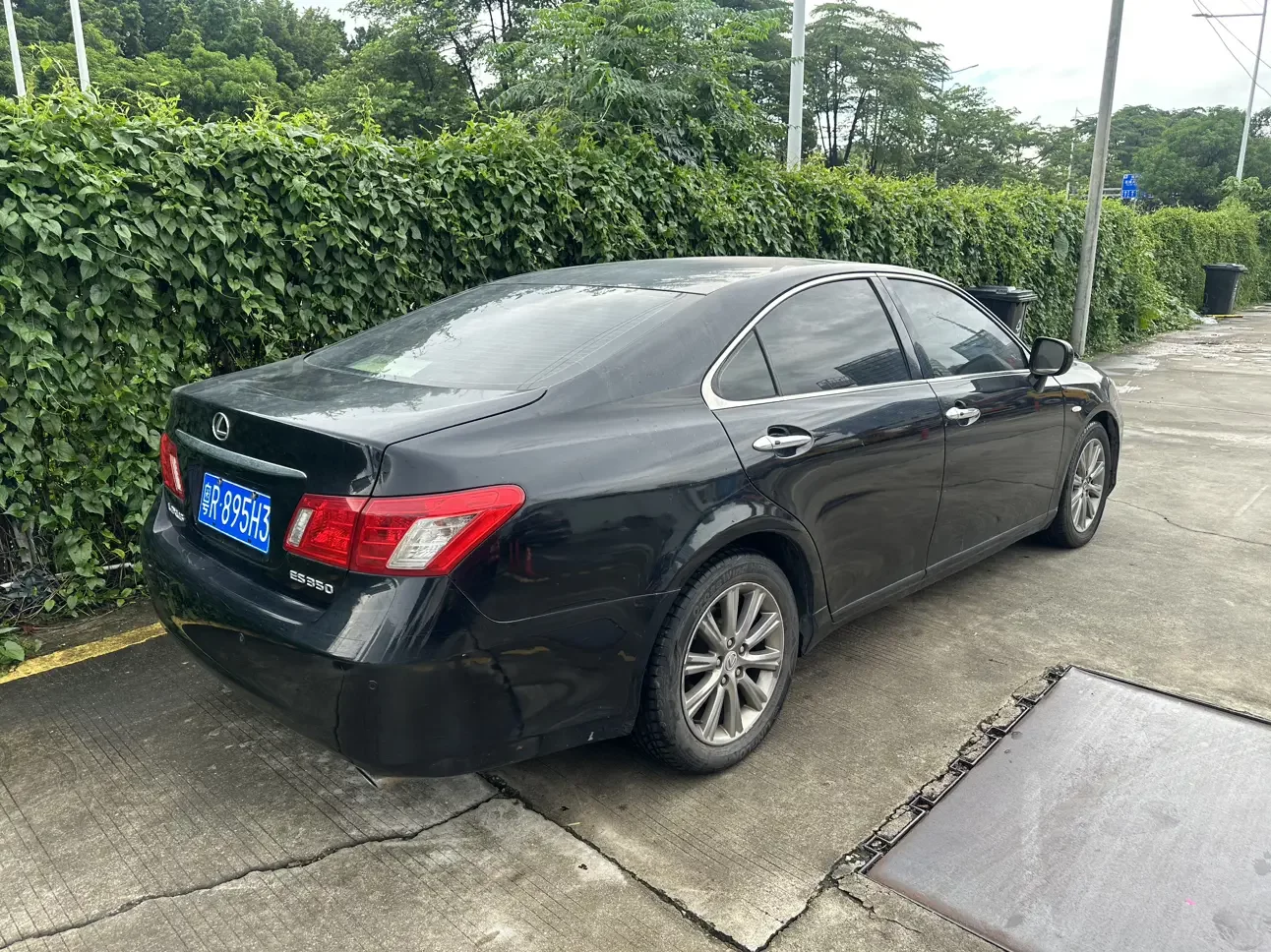 Lexus ES