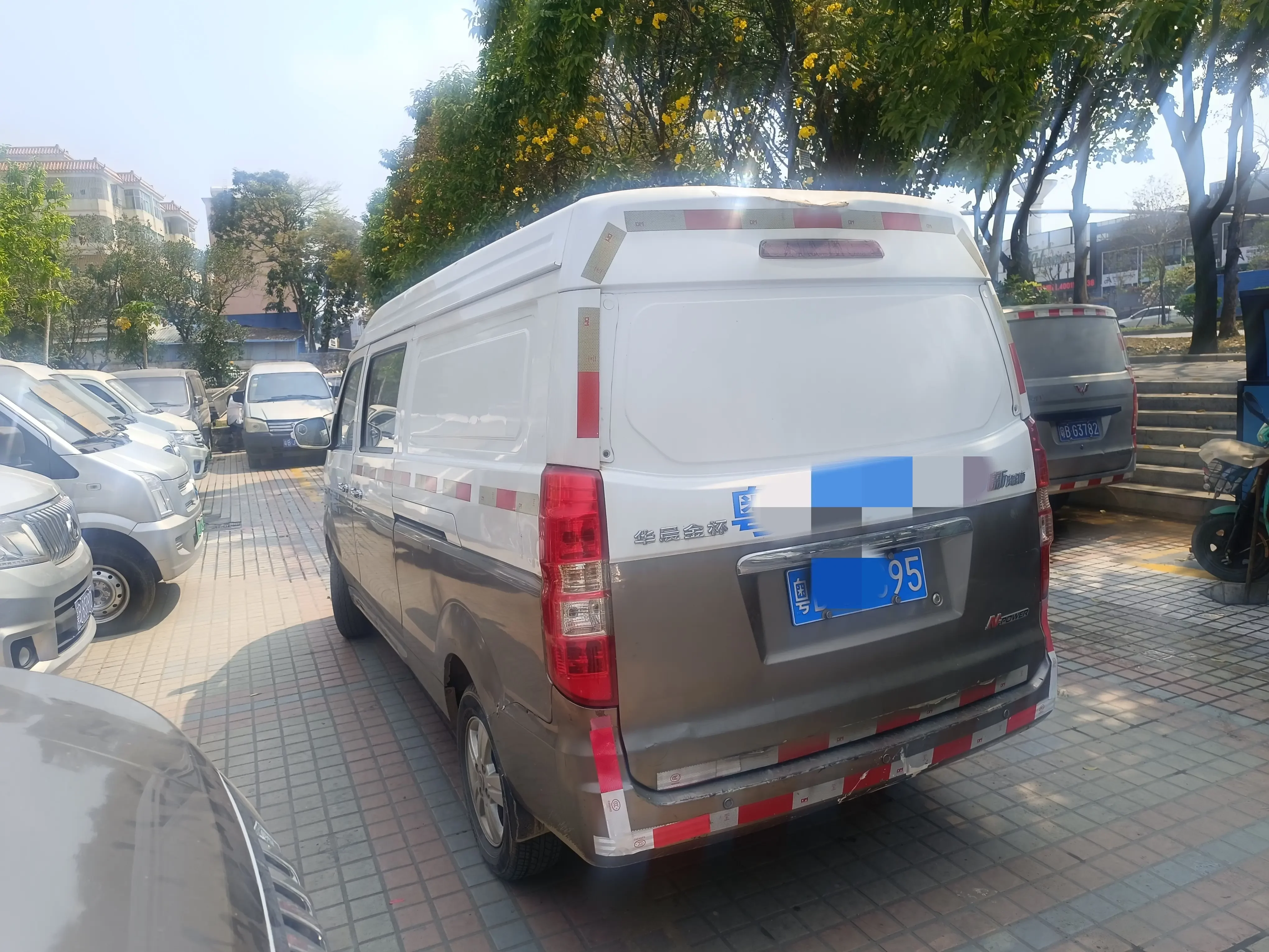 Jinbei New Hiace X30L
