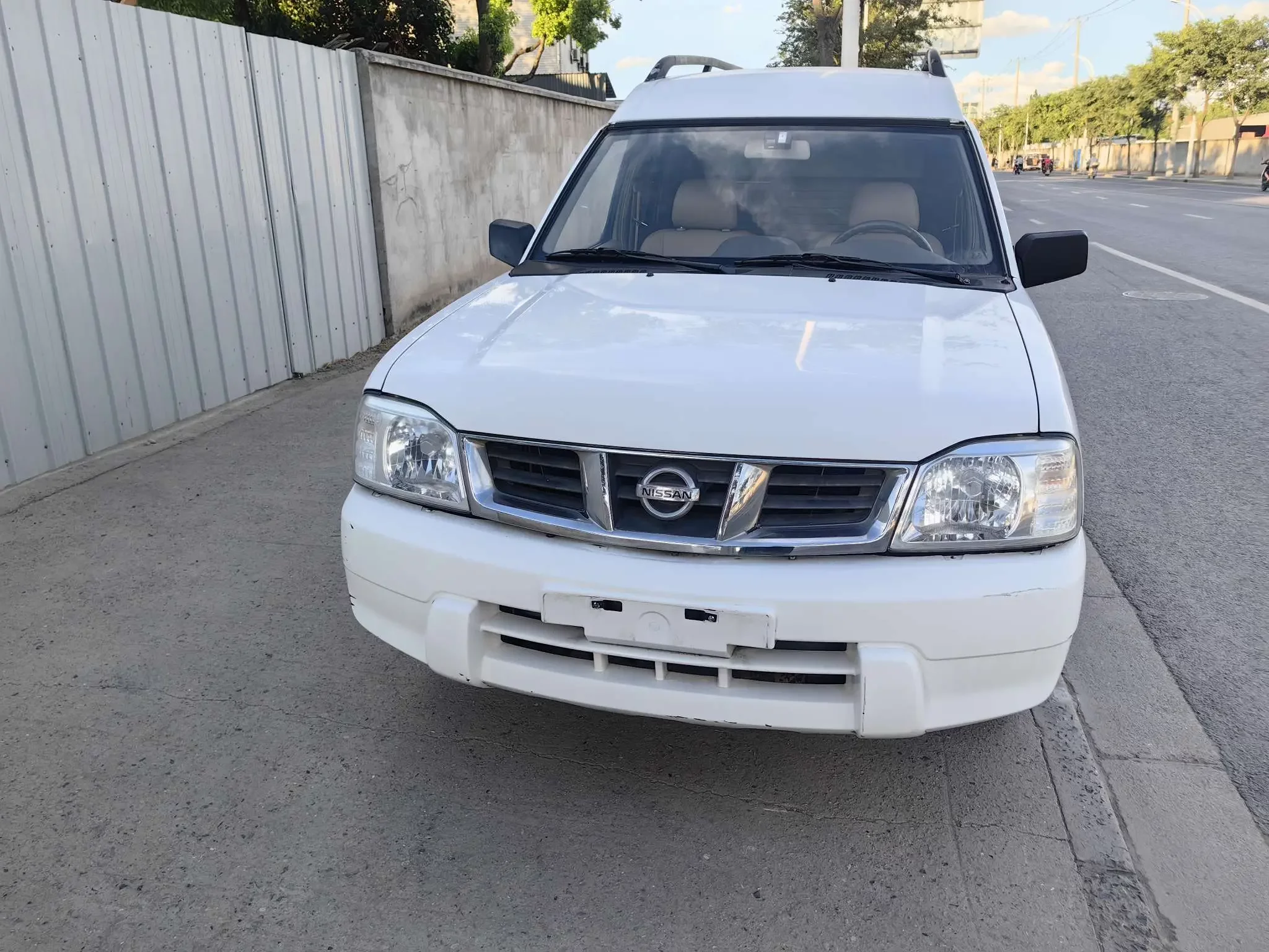Nissan D22