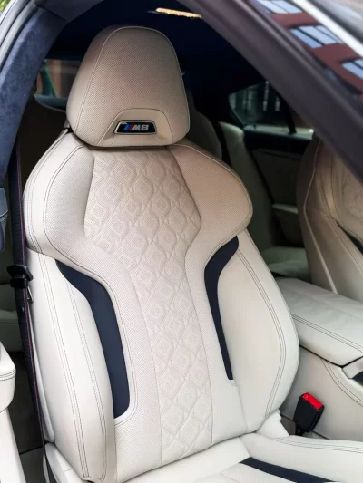 BMW M8