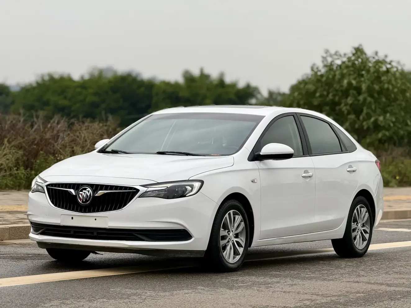 Buick Yinglang