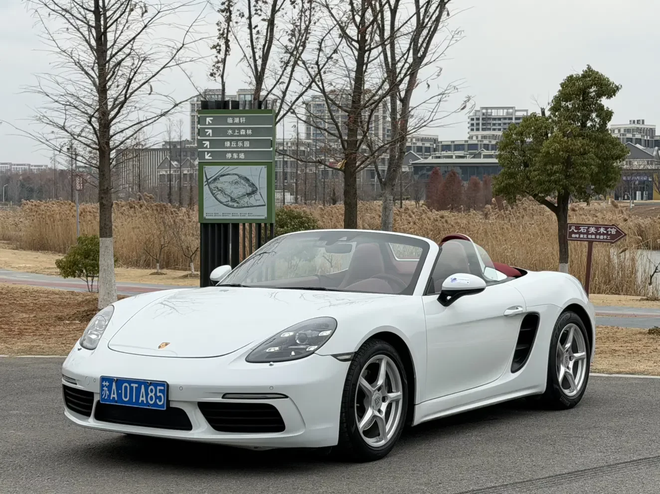 Porsche 718