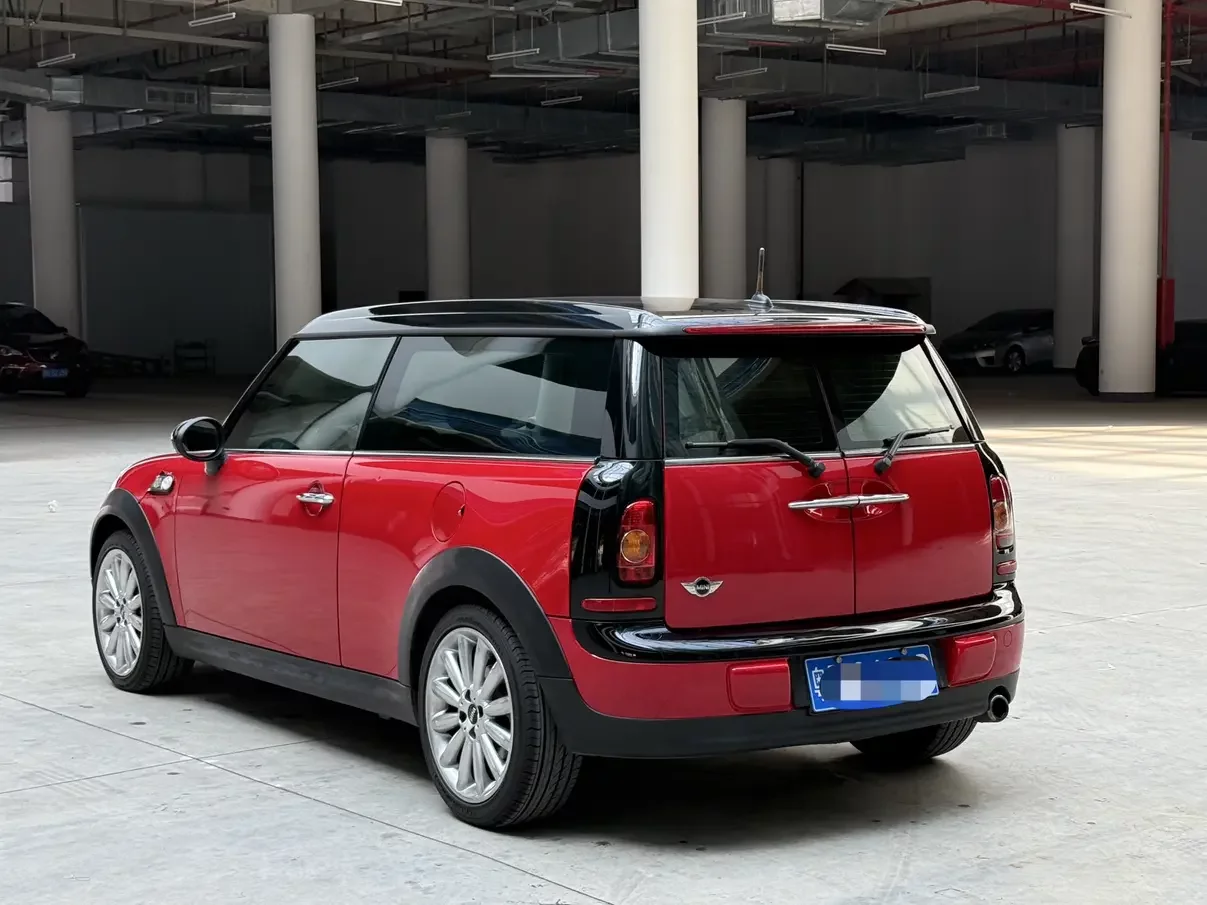 MINI CLUBMAN