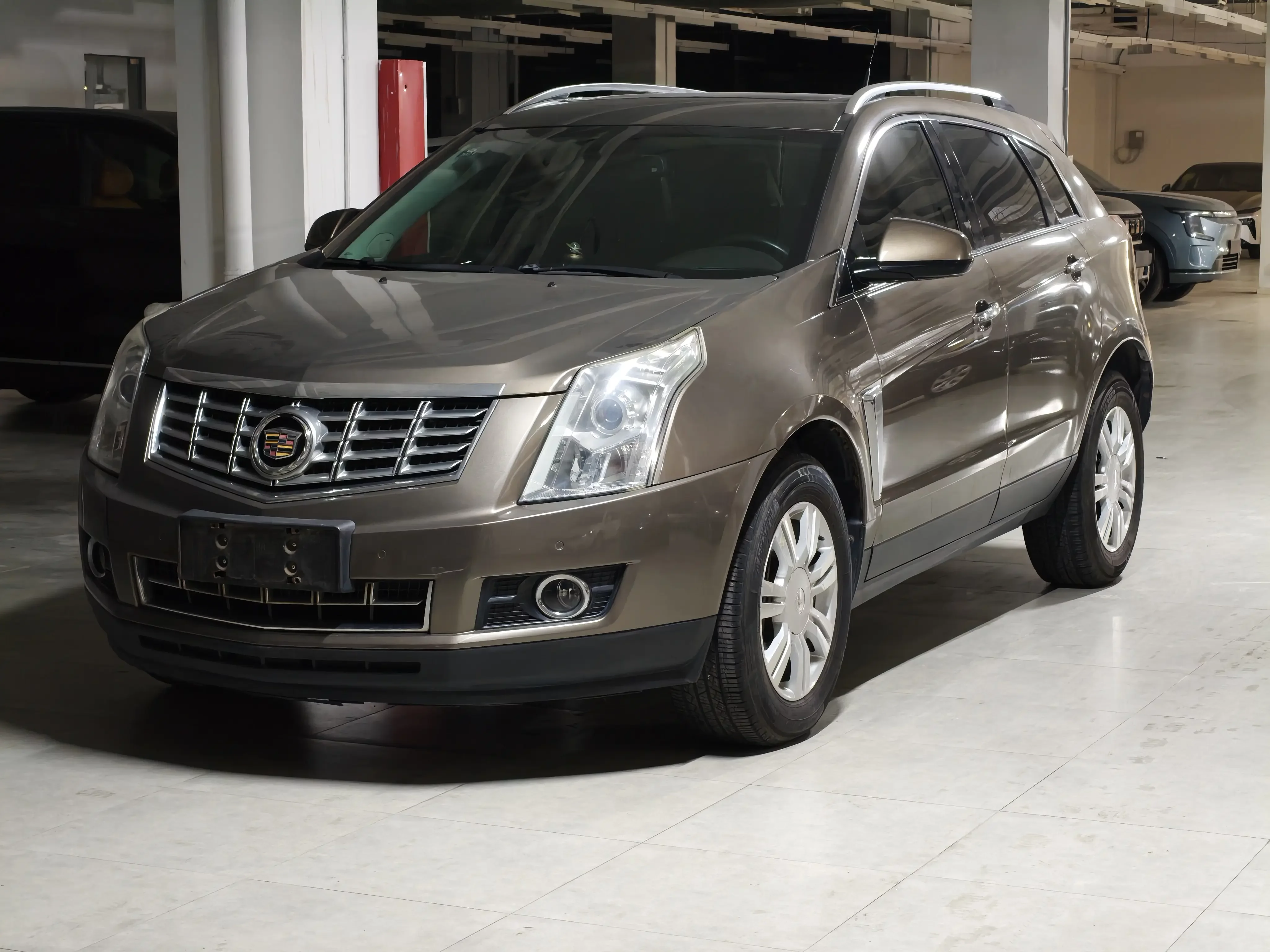 Cadillac SRX  из Китая