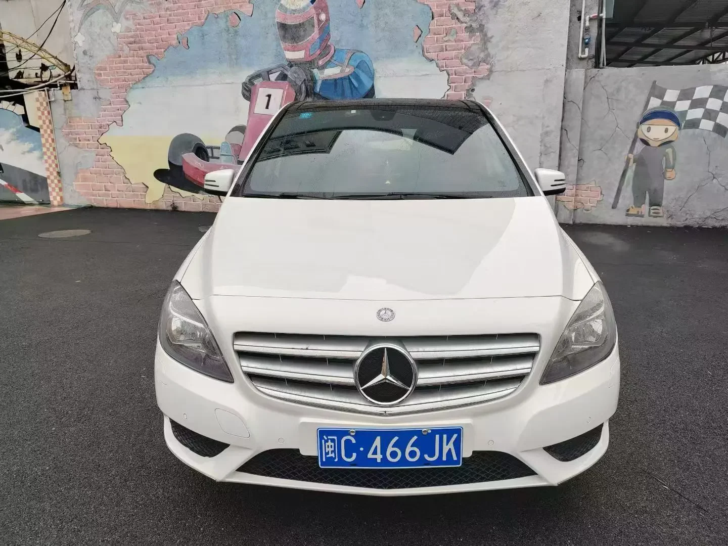 Mercedes-Benz B Class
