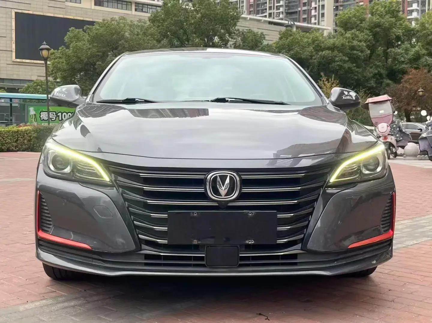Changan Raeton CC