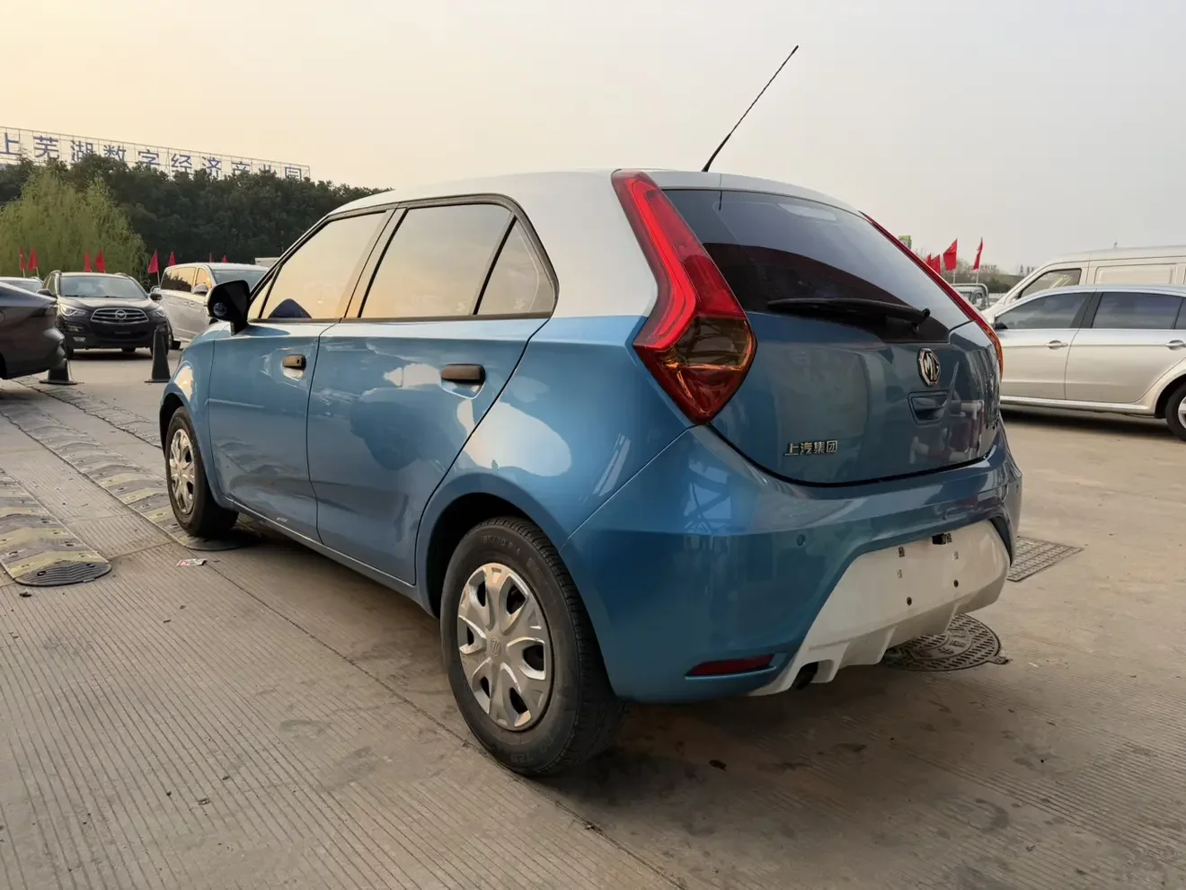 MG 3
